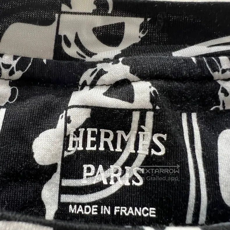 Hermes Hermes Black and White Geometric Print Short Sleeve T-Shir Size XS / US 0-2 / IT 36-38 - 3 Thumbnail