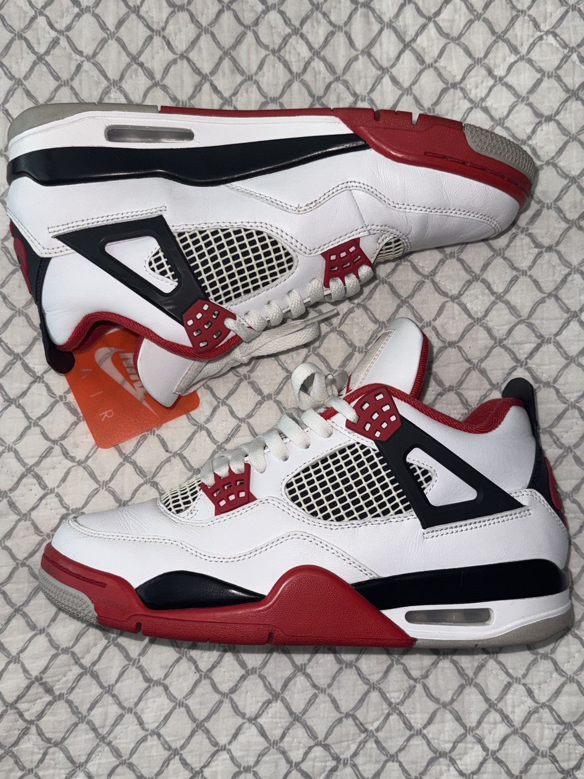 Jordan Brand Jordan 4 Retro ‘ Fire Red 2020 ’ Size US 9.5 / EU 42-43 - 1 Thumbnail