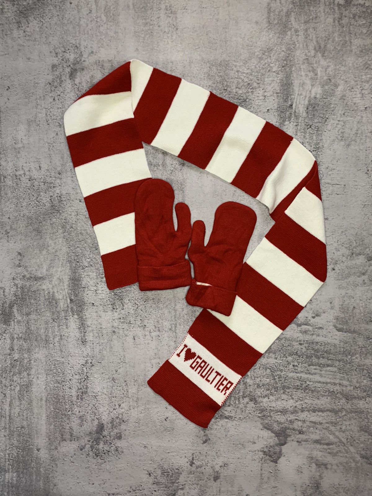 Jean Paul Gaultier Jean Paul Gaultier I Love JPG Striped Scarf and gloves Size ONE SIZE - 8 Thumbnail