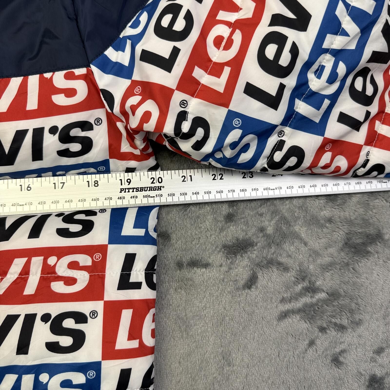 Other Levi’s Boys Hooded Puffer Jacket 12-13year's old Size US XS / EU 42 / 0 - 6 Thumbnail