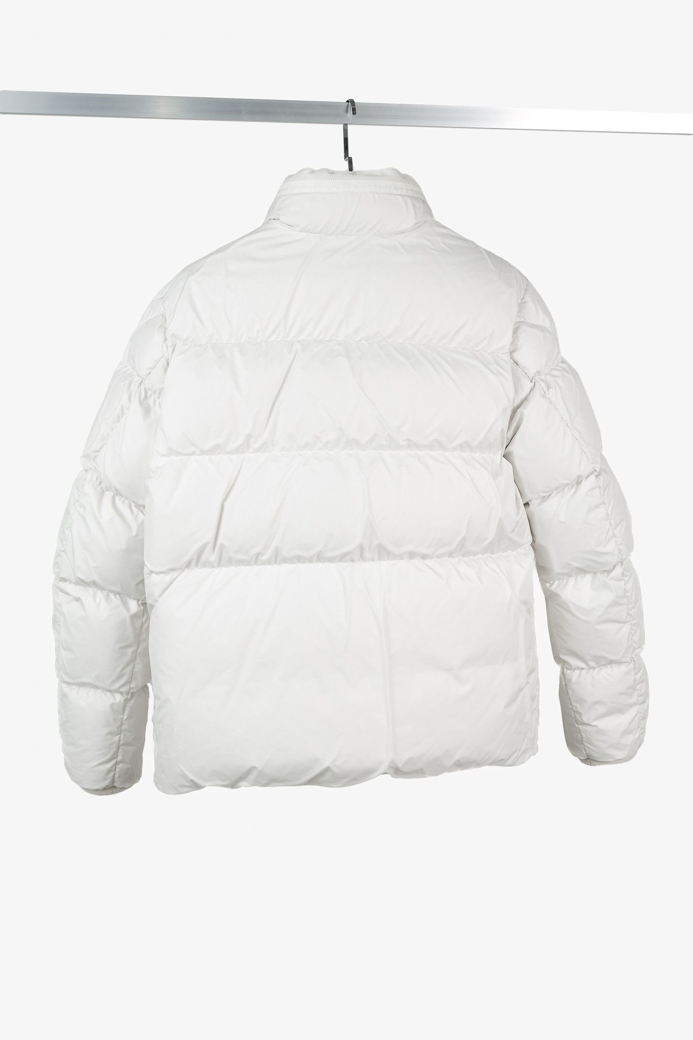 Moncler Moncler Genius Akishima White Quilted Down Jacket Size US M / EU 48-50 / 2 - 2 Thumbnail