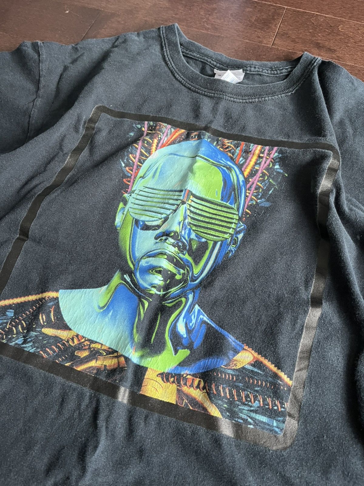 Kanye West Vintage Kanye West 2008 Glow in the Dark Tour Faded Rap Tee Size US M / EU 48-50 / 2 - 3 Thumbnail