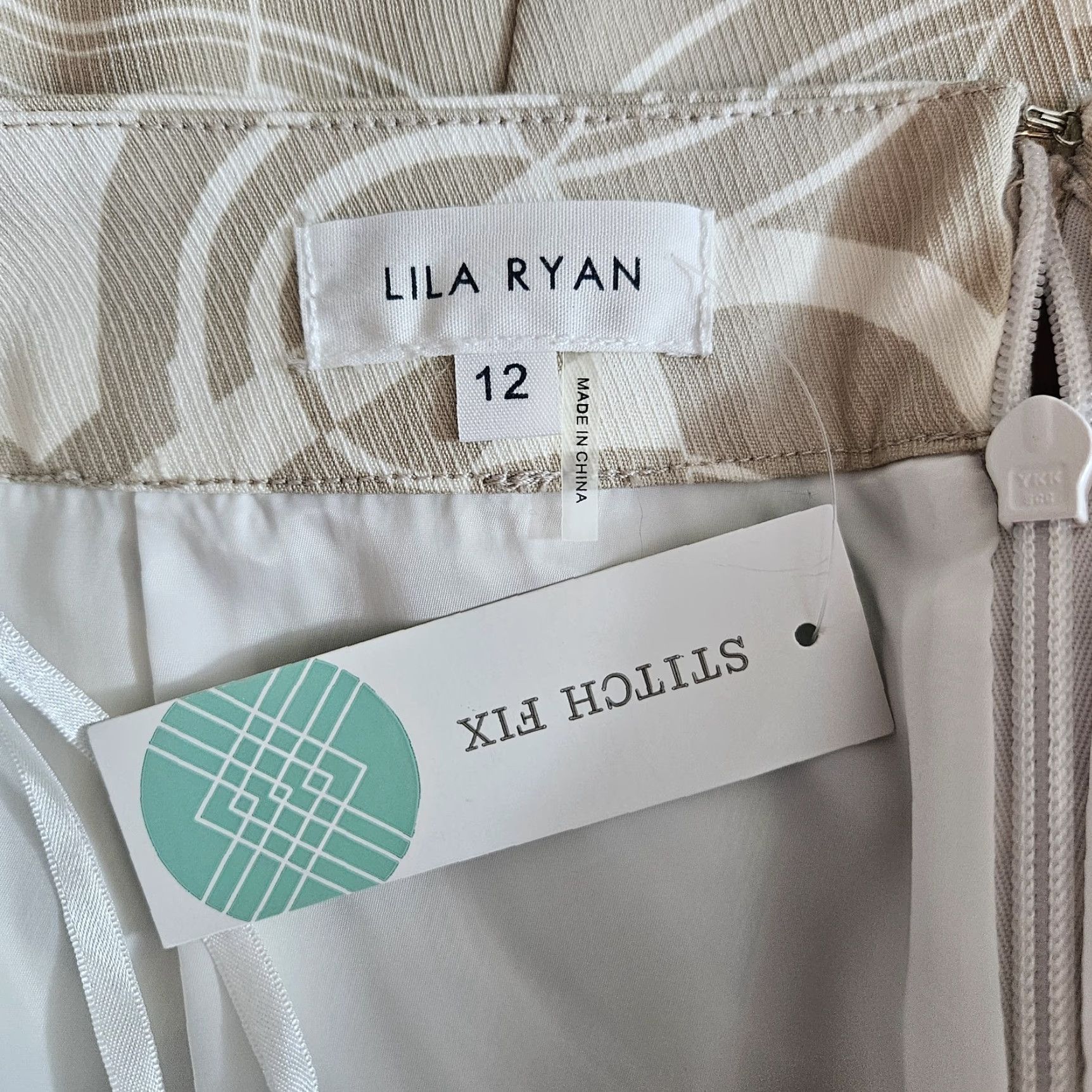 Vintage VINTAGE? Lila Ryan Skirt Geometric Beige 12 Knee Length Pencil Womens Zip 12 Beige Geometric Summer Spring Size 34" / US 12 / IT 48 - 5 Thumbnail