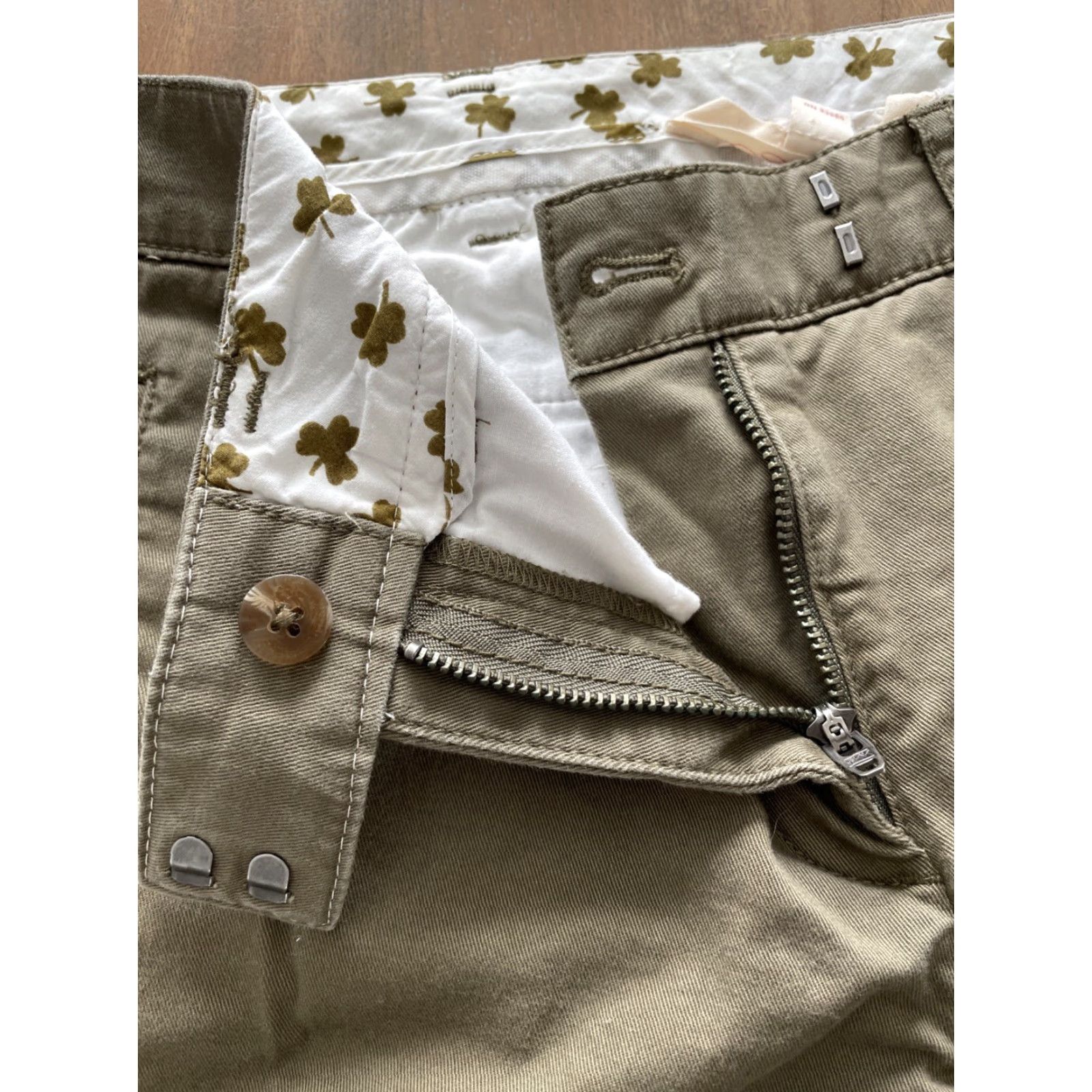 Brooks Brothers Brooks Brothers Chino Pants Womens 2 31x28 Brown Low Tapered Regular Inseam 28 Flat Front City Preppy Classic Vintage: No Size 26" / US 2 / IT 38 - 5 Thumbnail