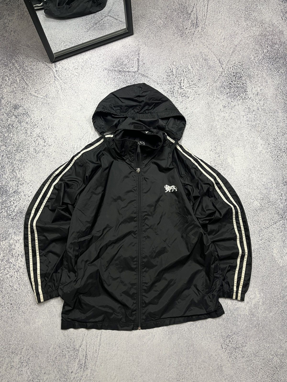 Lonsdale Vintage Lonsdale UK Retro Windbreaker Track Light Jacket Size US L / EU 52-54 / 3 - 2 Thumbnail
