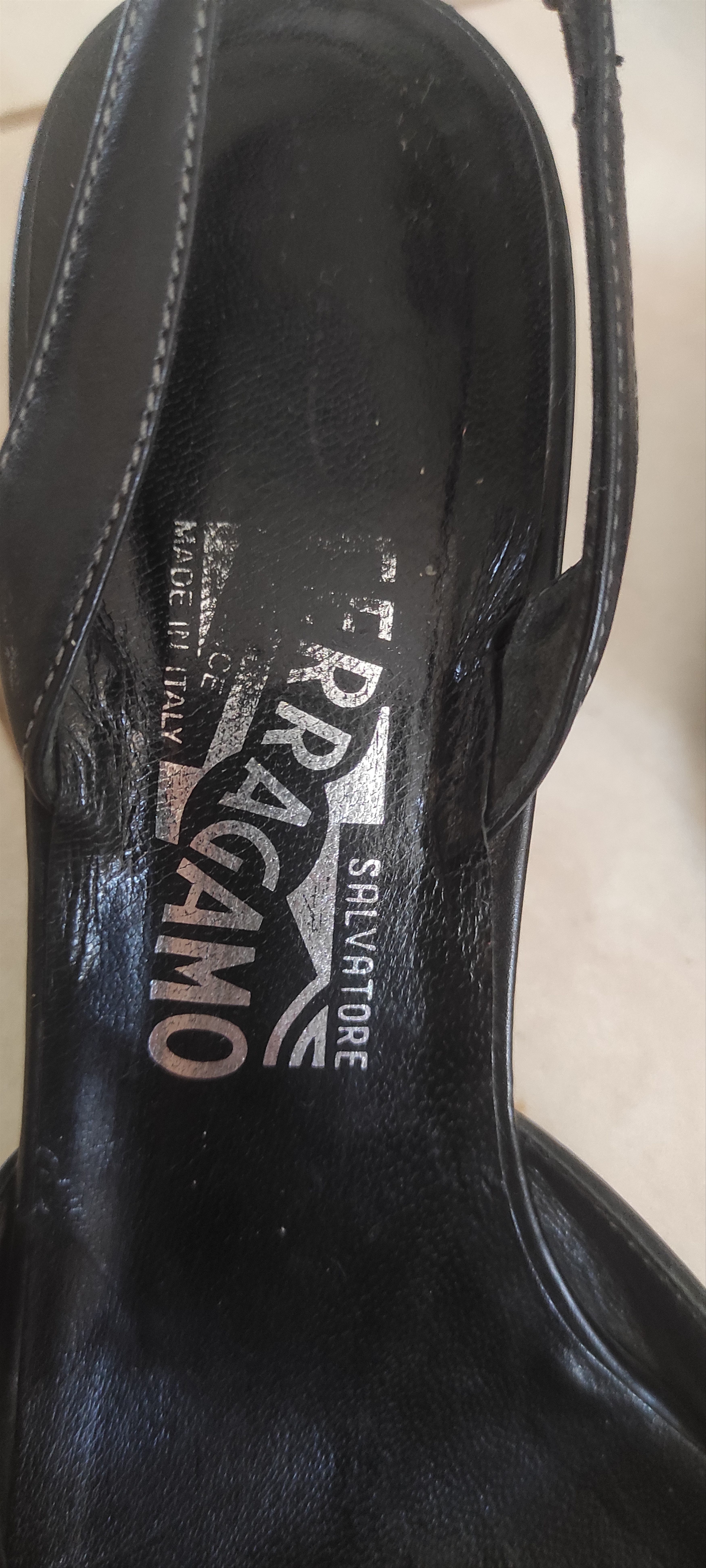 Salvatore Ferragamo Salvatore Ferragamo Black Strap Leather Sandals Size US 8 / IT 38 - 6 Thumbnail