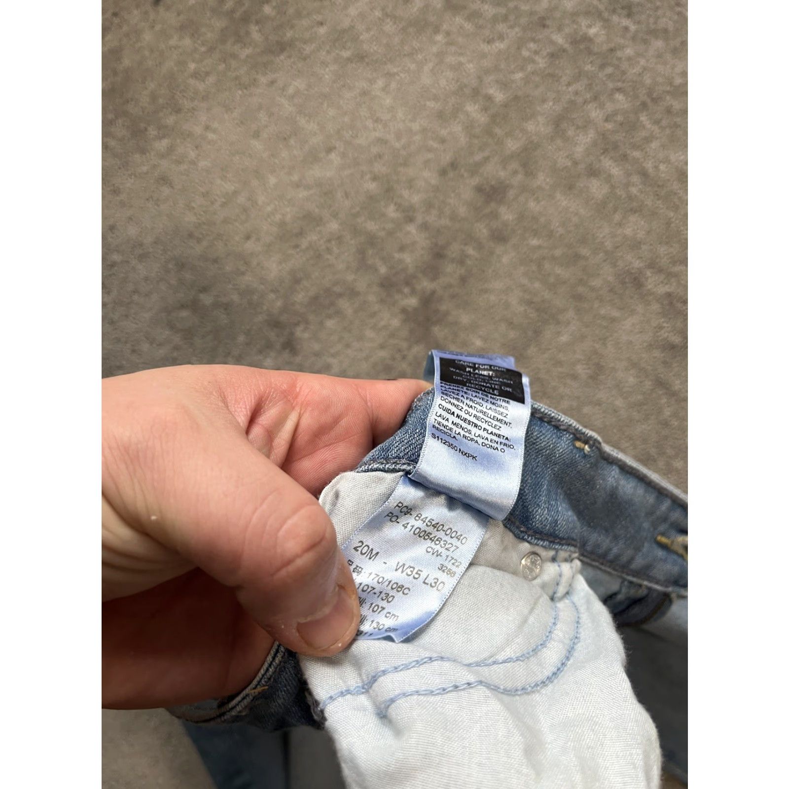 Vintage Women's Levi Strauss Signature Mid-Rise Skinny Jeans 20M 35x30 Size 42" / US 20 - 7 Thumbnail