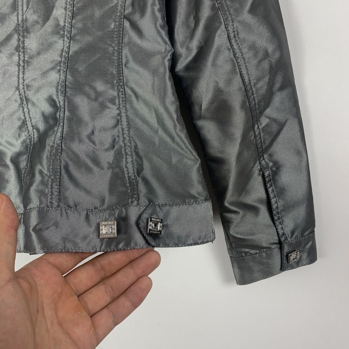 Versace × Versace Jeans Couture × Vintage Versace Classic V2 Vintage Nylon Blazer Size M / US 6-8 / IT 42-44 - 5 Thumbnail