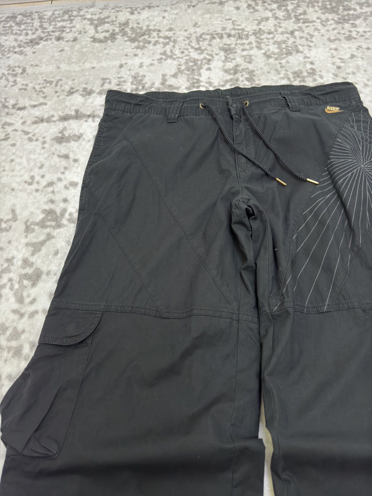 Nike Nike Utility Multi-Pocket Tracksuit Pants Drawstring Size M Size US 32 / EU 48 - 4 Thumbnail