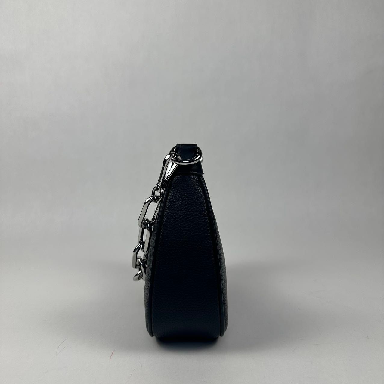 Michael Kors Michael Kors 35F3S4CU6L Cora Black SV Pebbled Leather Medium Size ONE SIZE - 5 Thumbnail