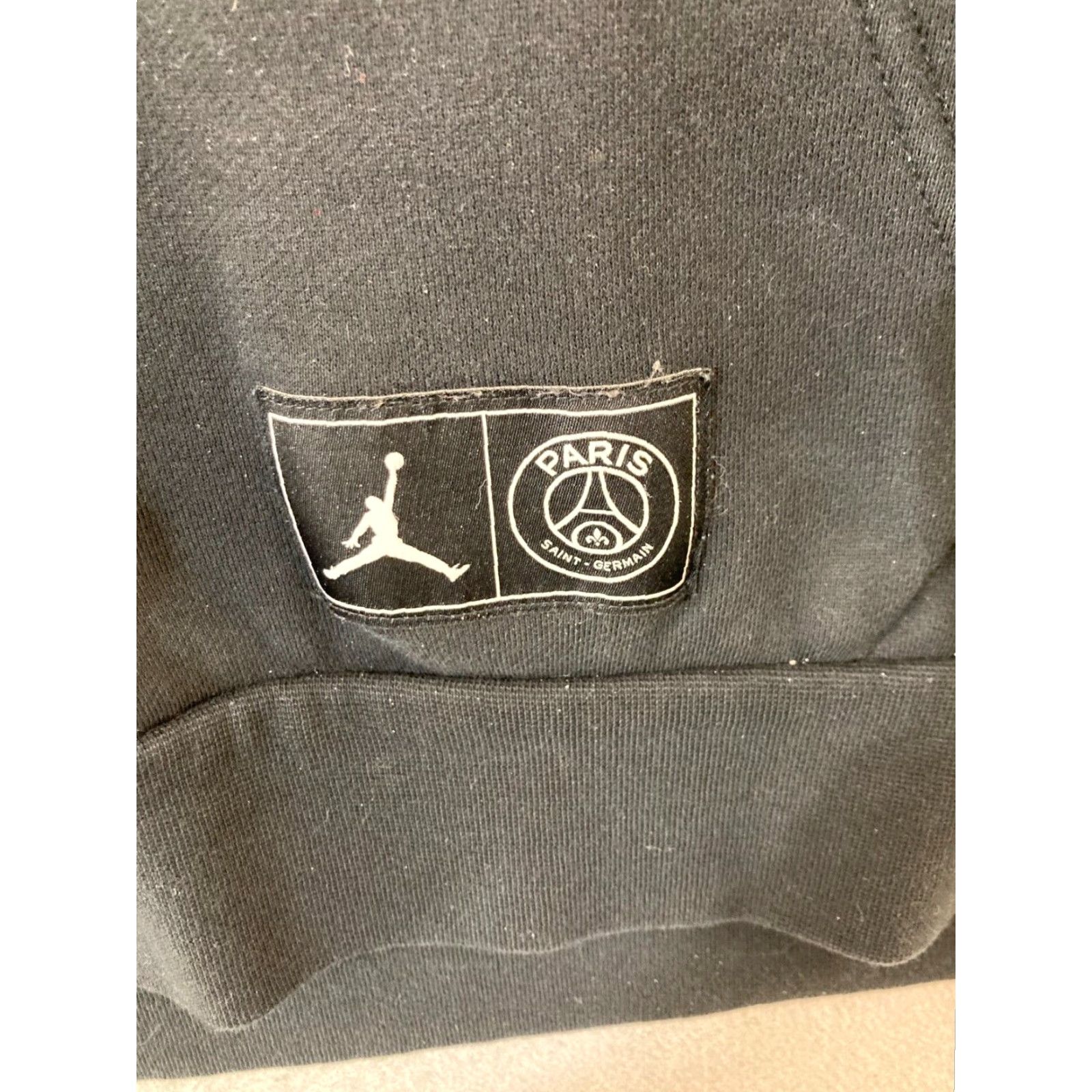 Jordan Brand Air Jordan Hoodie Mens Medium Black Paris Saint-Germain Basketball Pullover with Hood Pockets (Regular) Mens Size US M / EU 48-50 / 2 - 5 Thumbnail