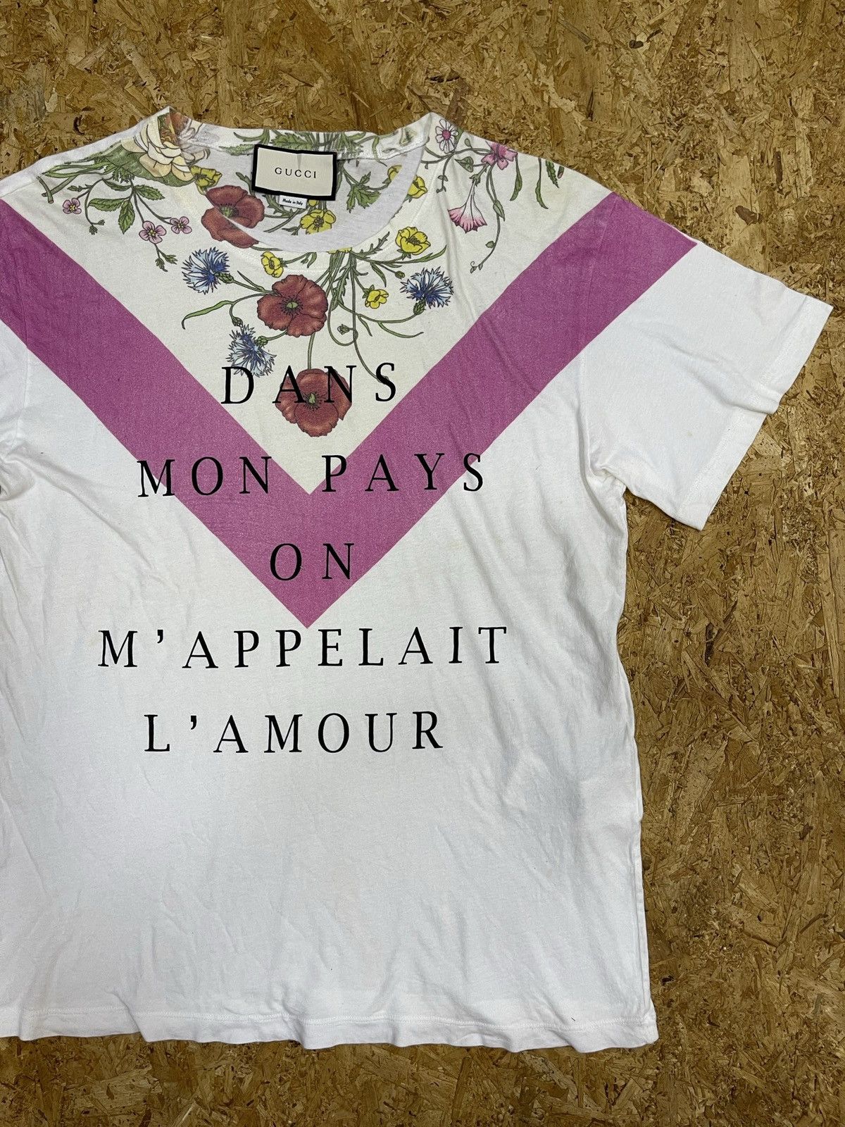 Gucci GUCCI WHITE PINK FLORAL GRAPHIC LUXURY T SHIRT Size US L / EU 52-54 / 3 - 10 Thumbnail