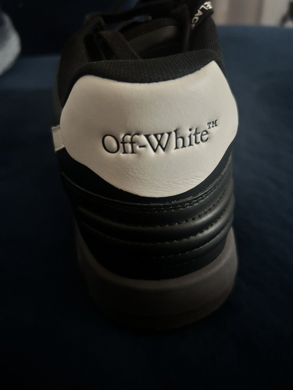 Off-White off whites Size US 12 / EU 45 - 2 Thumbnail