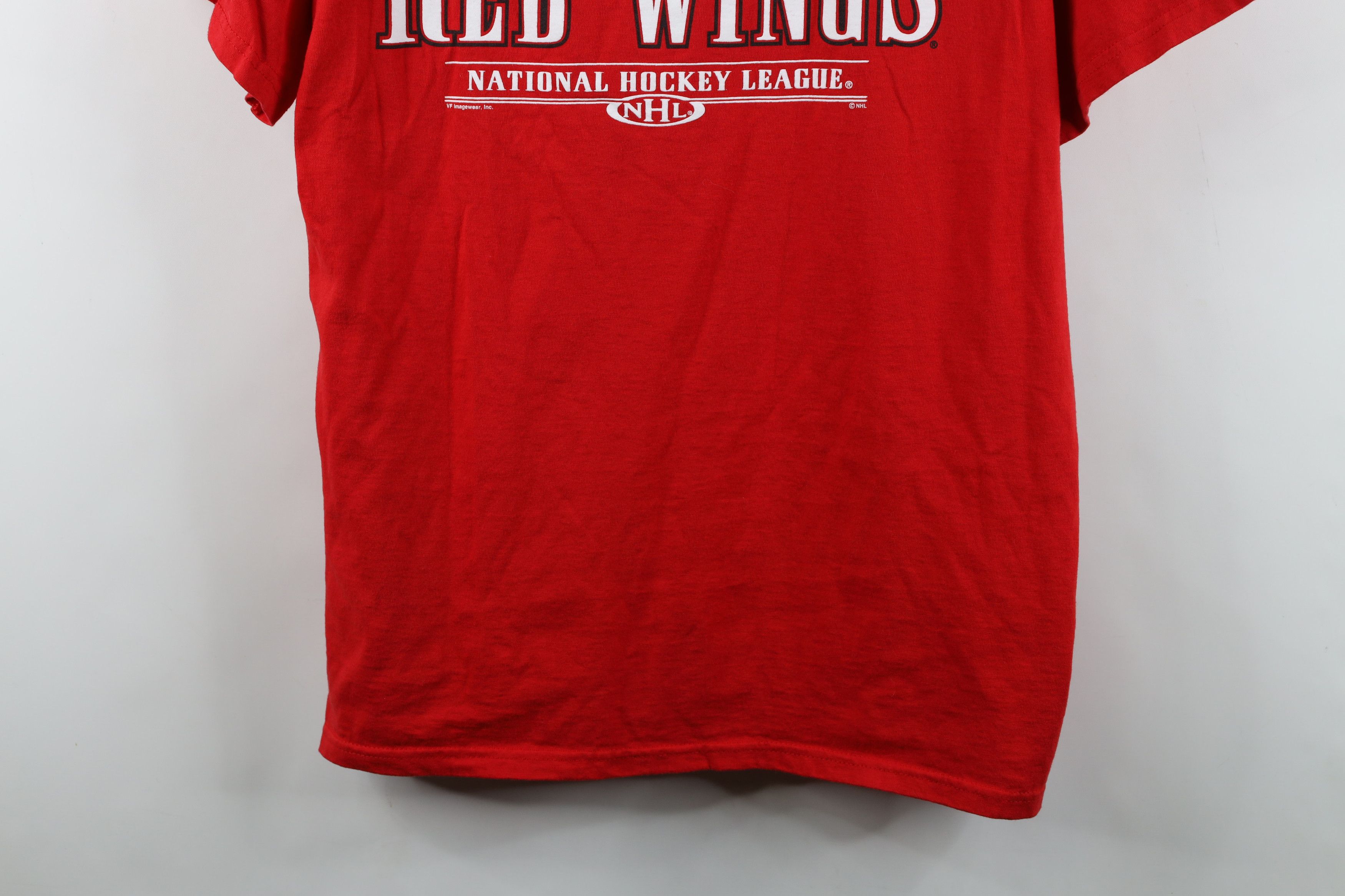 Vintage Vintage Y2K 2004 Red Wings Hockey Short Sleeve T-Shirt Size US L / EU 52-54 / 3 - 3 Thumbnail