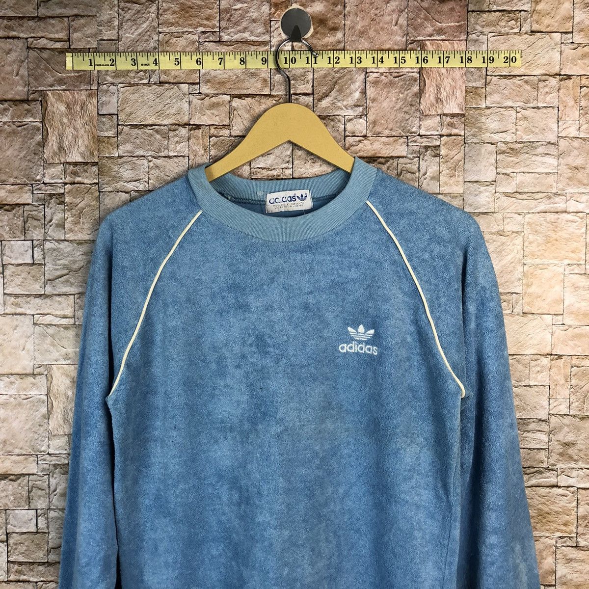 Adidas Adidas X Decente japan vintage Blue Sweatshirt #A506 Size US S / EU 44-46 / 1 - 2 Thumbnail