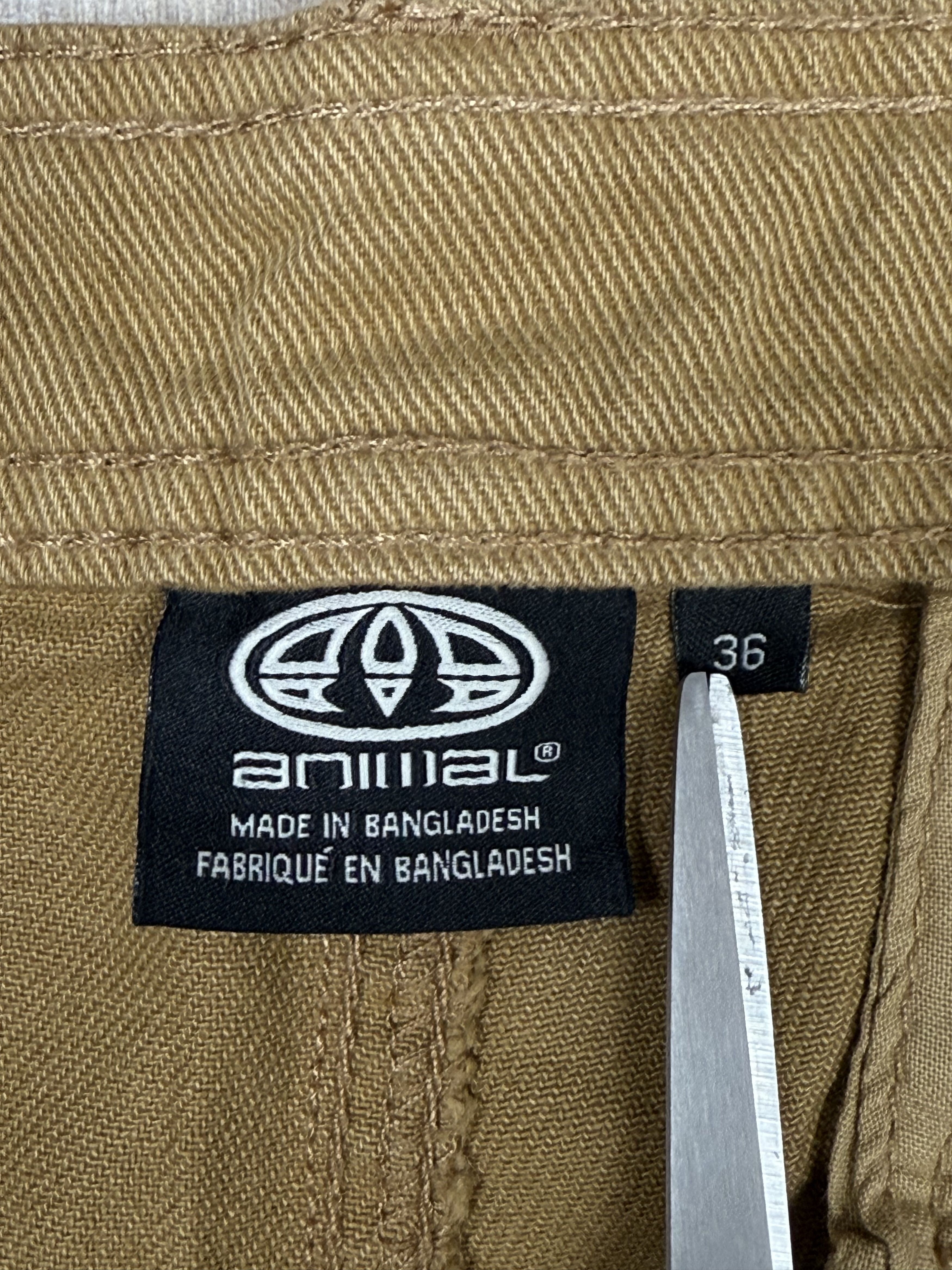 Vintage Animal Dusk Twill Cargo Shorts Size US 36 / EU 52 - 9 Thumbnail