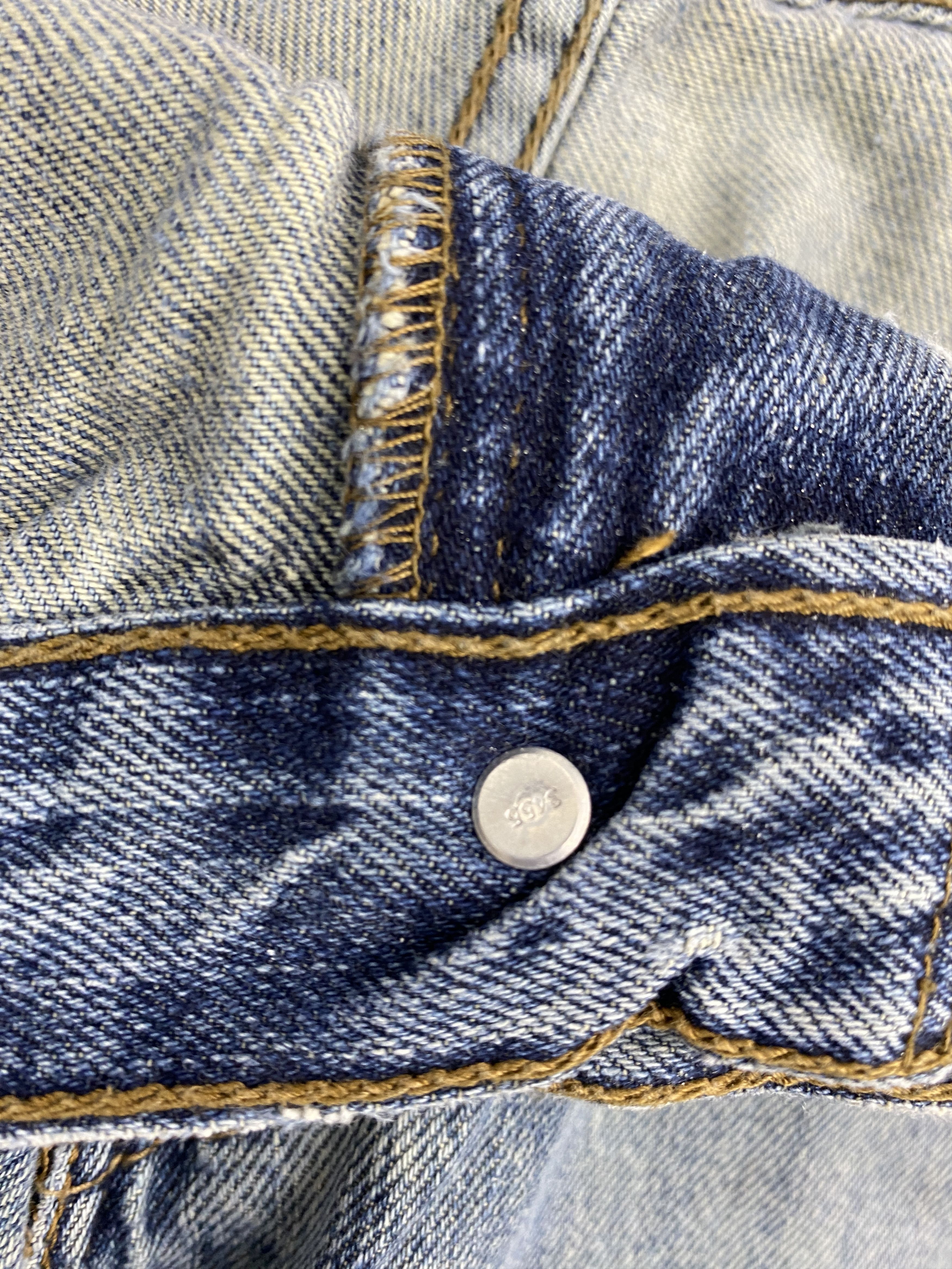 Levi's × Vintage Distrressed Vintage Levis Authentic Signature Jeans Size US 34 / EU 50 - 12 Thumbnail