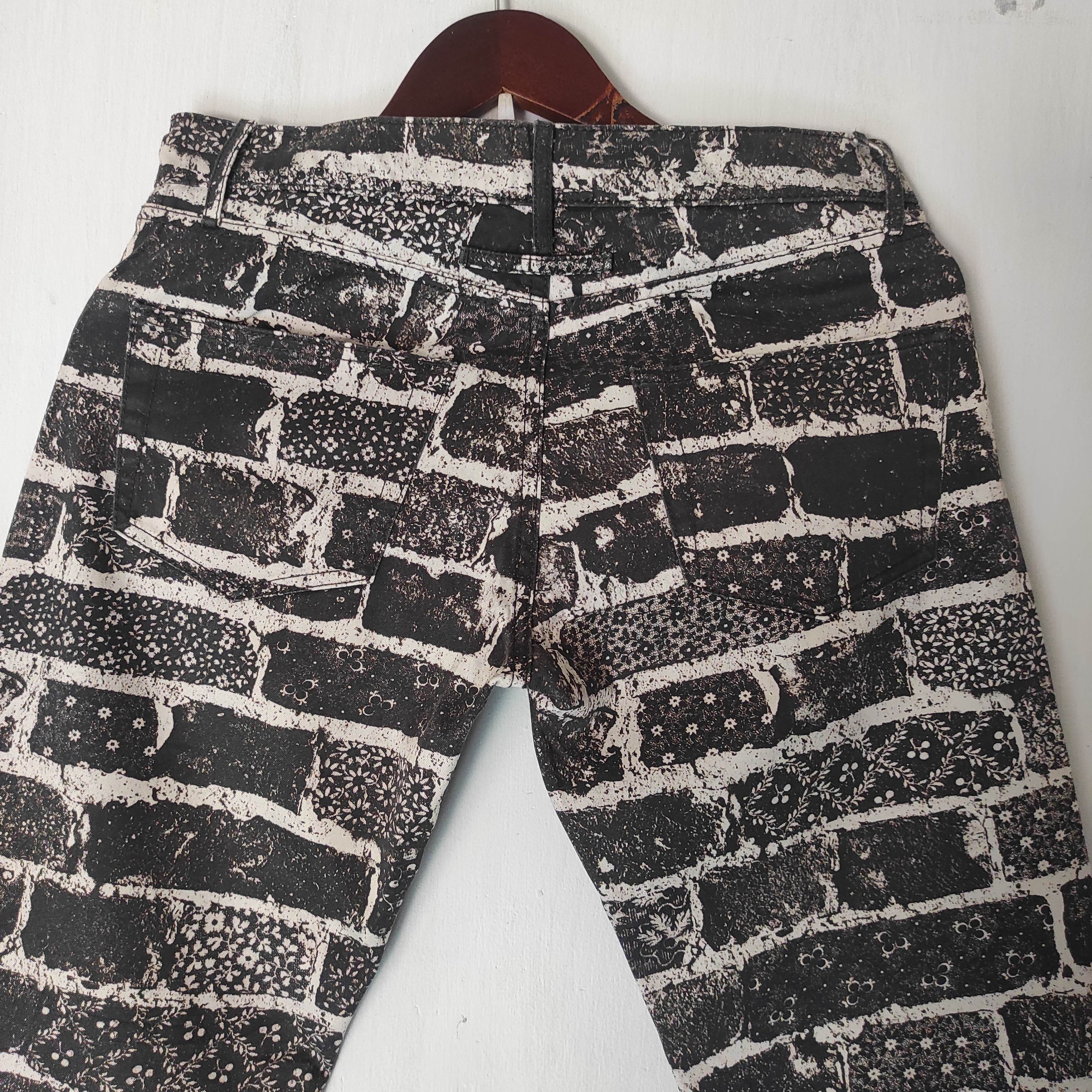 Jean Paul Gaultier Jean Paul Gaultier F/W'12 Cinder Block Flower Print Size US 28 / EU 44 - 14 Thumbnail