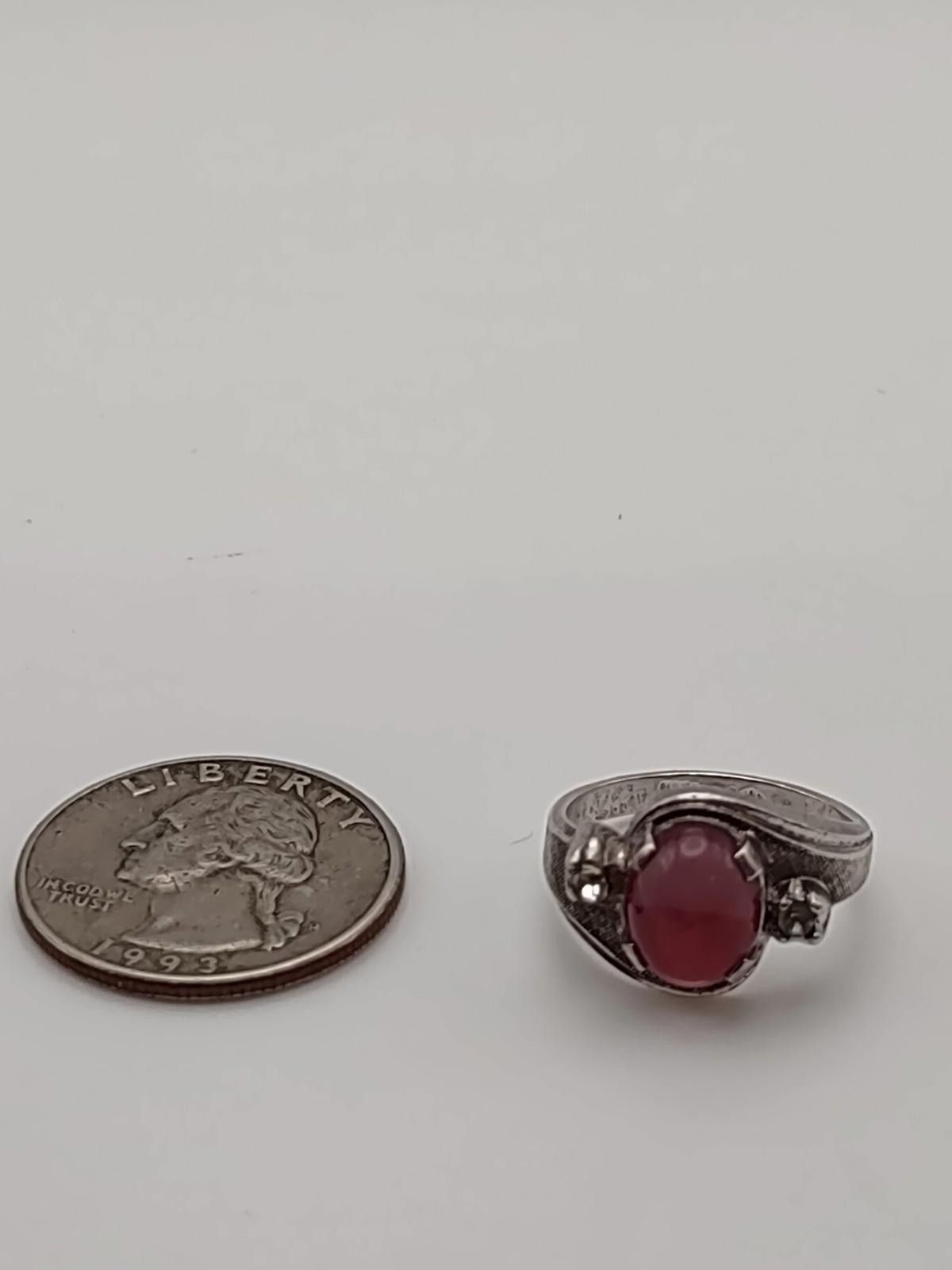 The Unbranded Brand Vintage Sterling Silver Pink Cabochon Ring Size 7 Size ONE SIZE - 5 Thumbnail