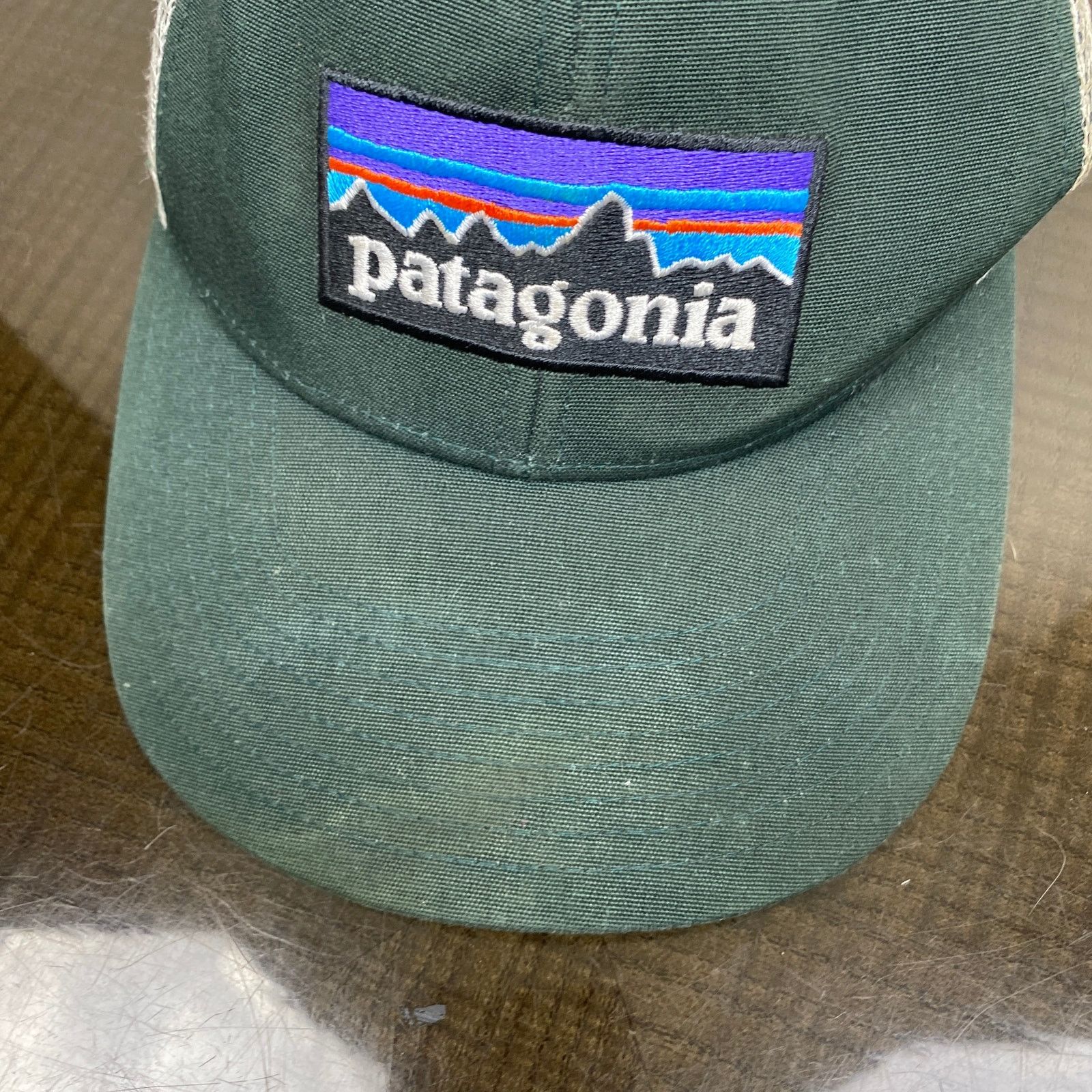 Patagonia Patagonia P-6 Logo Mesh Trucker Hat Snapback Gorpcore Size ONE SIZE - 10 Thumbnail