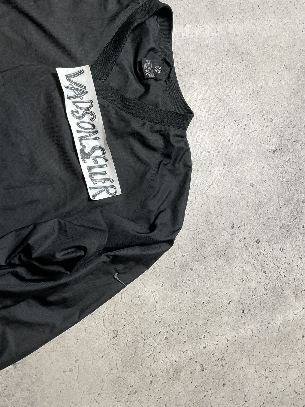 Nike Vintage Nylon Jacket Sweatshirt Nike Y2K Drill Swoosh Size US L / EU 52-54 / 3 - 8 Thumbnail