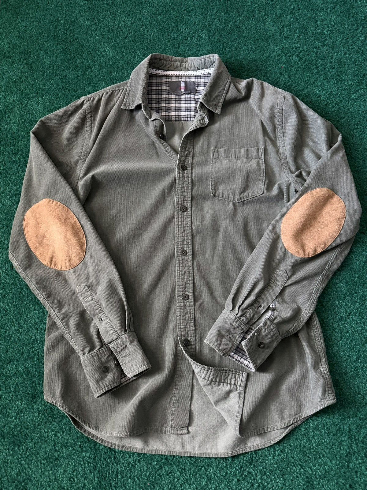 Buffalo David Bitton Buffalo David Bitton Fine Wale Corduroy Button-Down Size US M / EU 48-50 / 2 - 1 Thumbnail