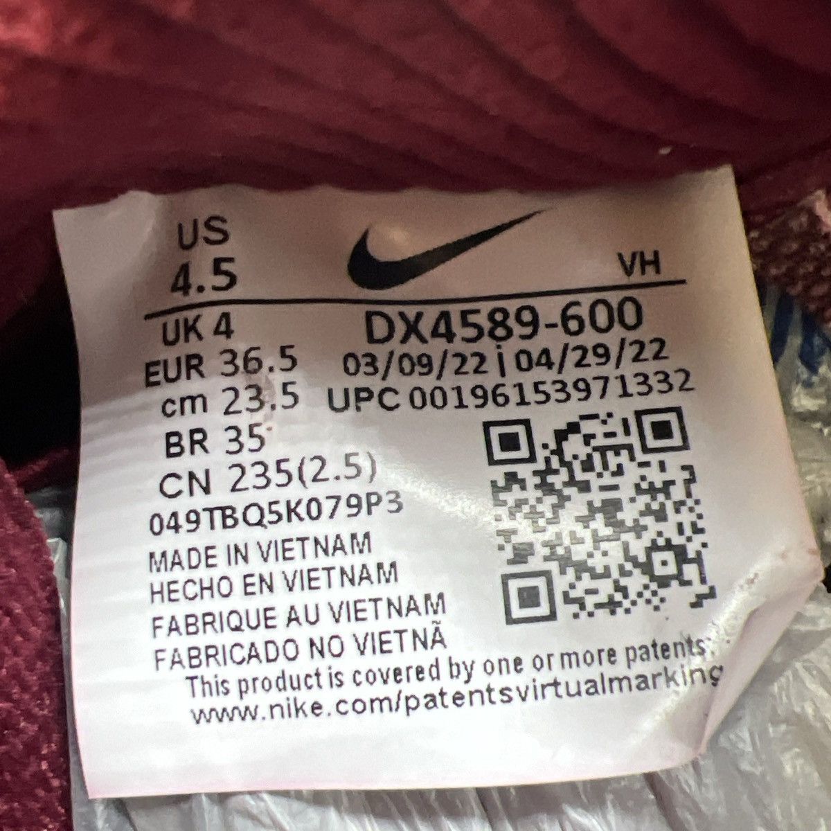 Nike Skate like a girl x nike dunk low sb Size US 4.5 / IT 34.5 - 8 Thumbnail