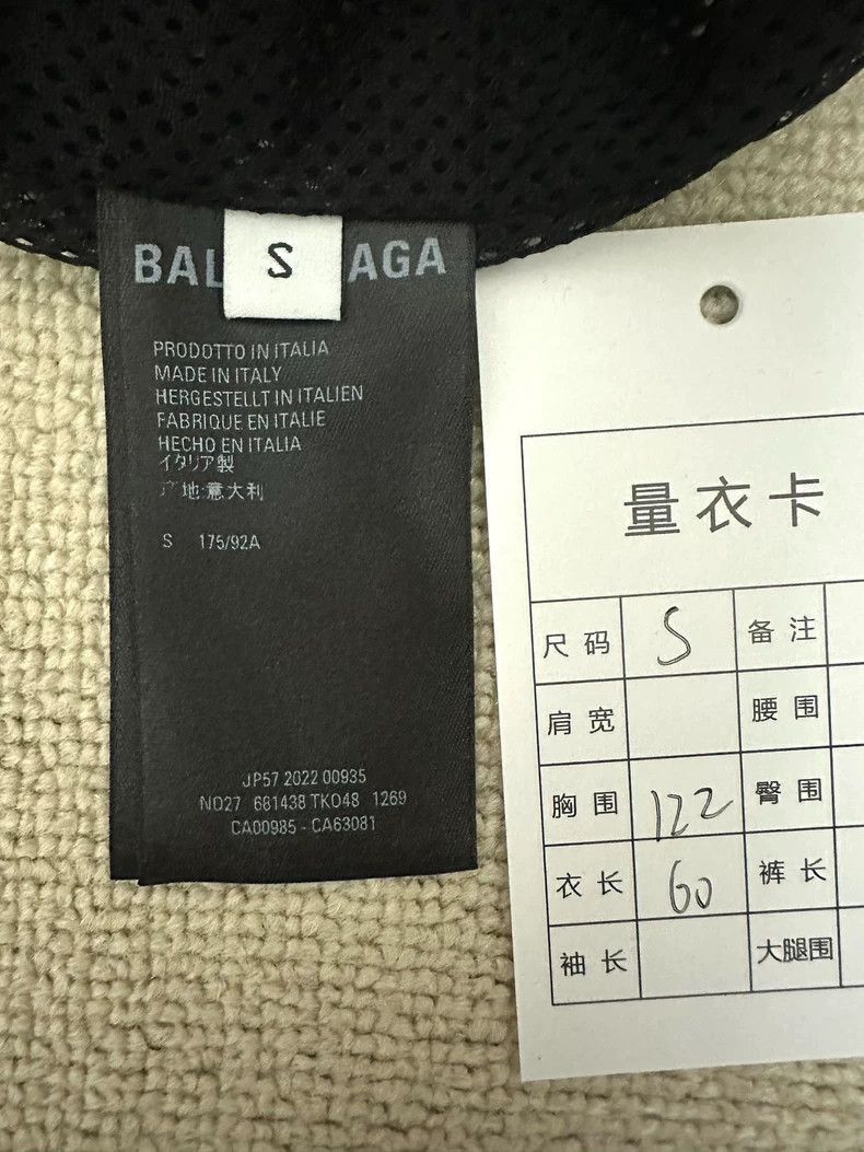 Balenciaga Balenciaga 22fw black and white color blocked sportyb jacke Size US S / EU 44-46 / 1 - 5 Thumbnail