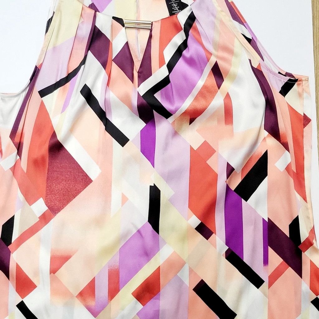 White House Black Market White House Black Market Geometric Sleeveless Top Size 10 Size L / US 10 / IT 46 - 1 Thumbnail