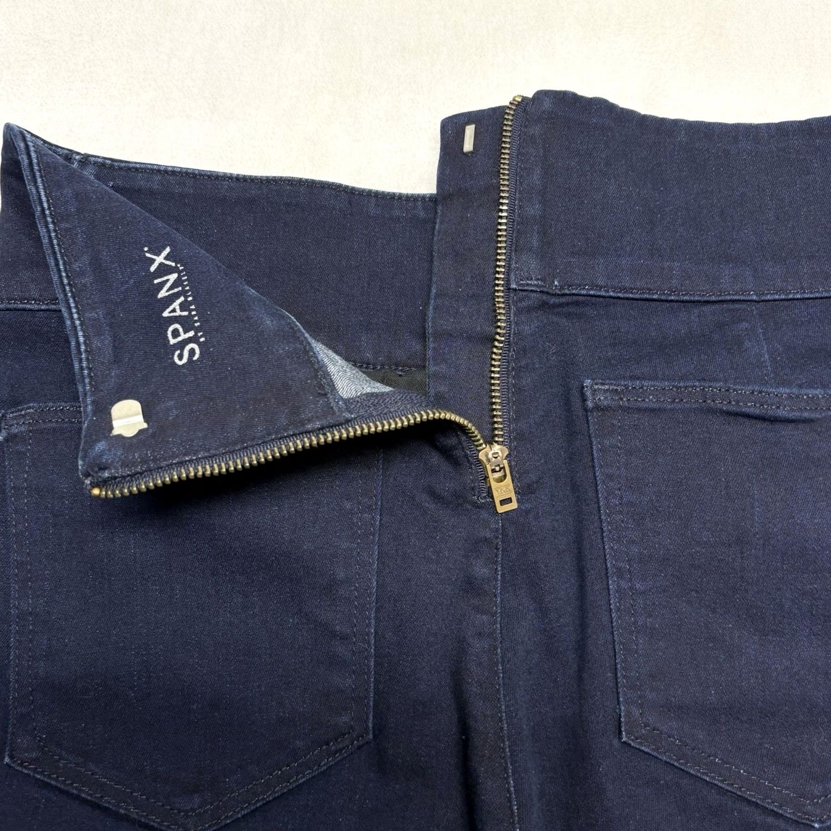 Spanx Spanx Signature Waist Slim Boot Dark Wash High Rise Jeans Size 28 Back Zip Denim Womens Bootcut 32in Inseam Size 28" / US 6 / IT 42 - 6 Thumbnail