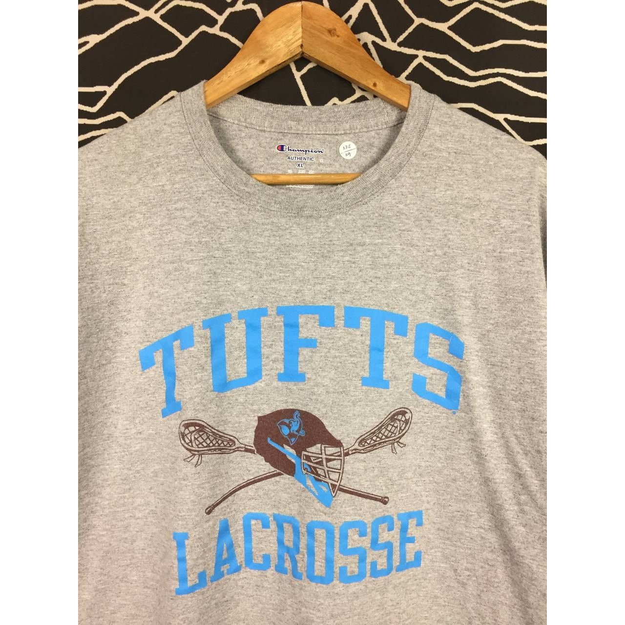 Champion Champion Authentic Tufts Lacrosse Spell Out Logo Tee Size US XL / EU 56 / 4 - 3 Thumbnail
