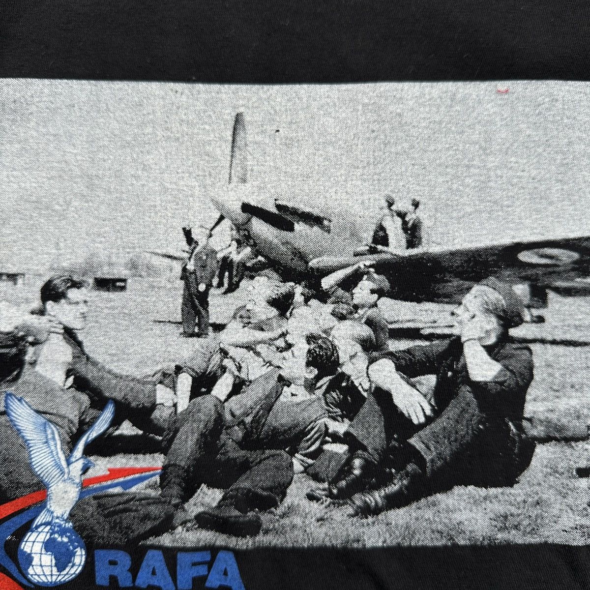 Other VIntage RAFA The Royal Air Forces Association Air T-shirt Size US L / EU 52-54 / 3 - 5 Thumbnail