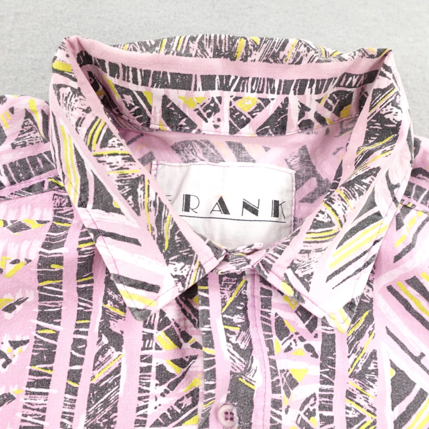 Vintage VINTAGE Frank Shirt Men Small Pink Abstract Geometric Button-Up 90s 90s Shirt Mens Small Pink Geometric Button-Up Size US S / EU 44-46 / 1 - 2 Thumbnail