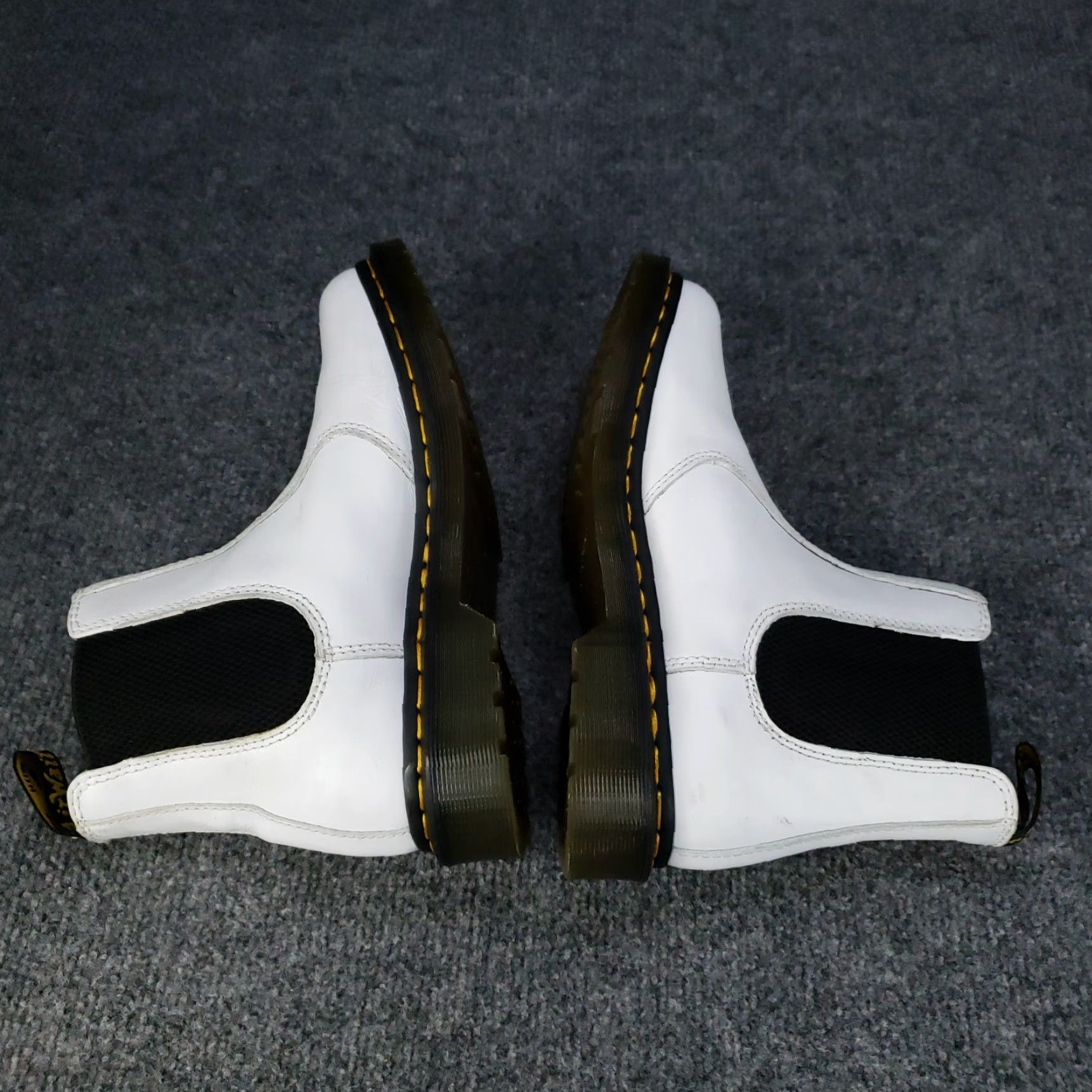 Dr. Martens Dr. Martens Chelsea Boots Womens Size 7 White Leather Boots 2976 Chelsea Pattern Solid Round Toe Pull On Unisex Adults Boot Leather Mens Womens Size US 5 / IT 35 - 7 Thumbnail