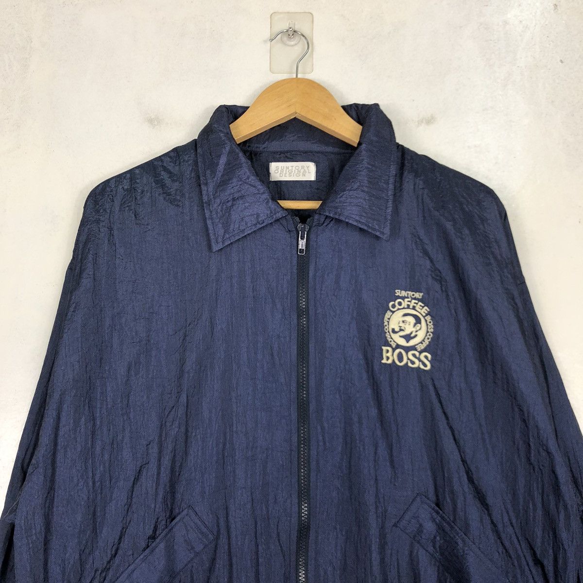 Japanese Brand × Other × Vintage 💙SEND OFFER 💙SUNTORY COFFEE BOSS WINDBREAKER Size US M / EU 48-50 / 2 - 2 Thumbnail