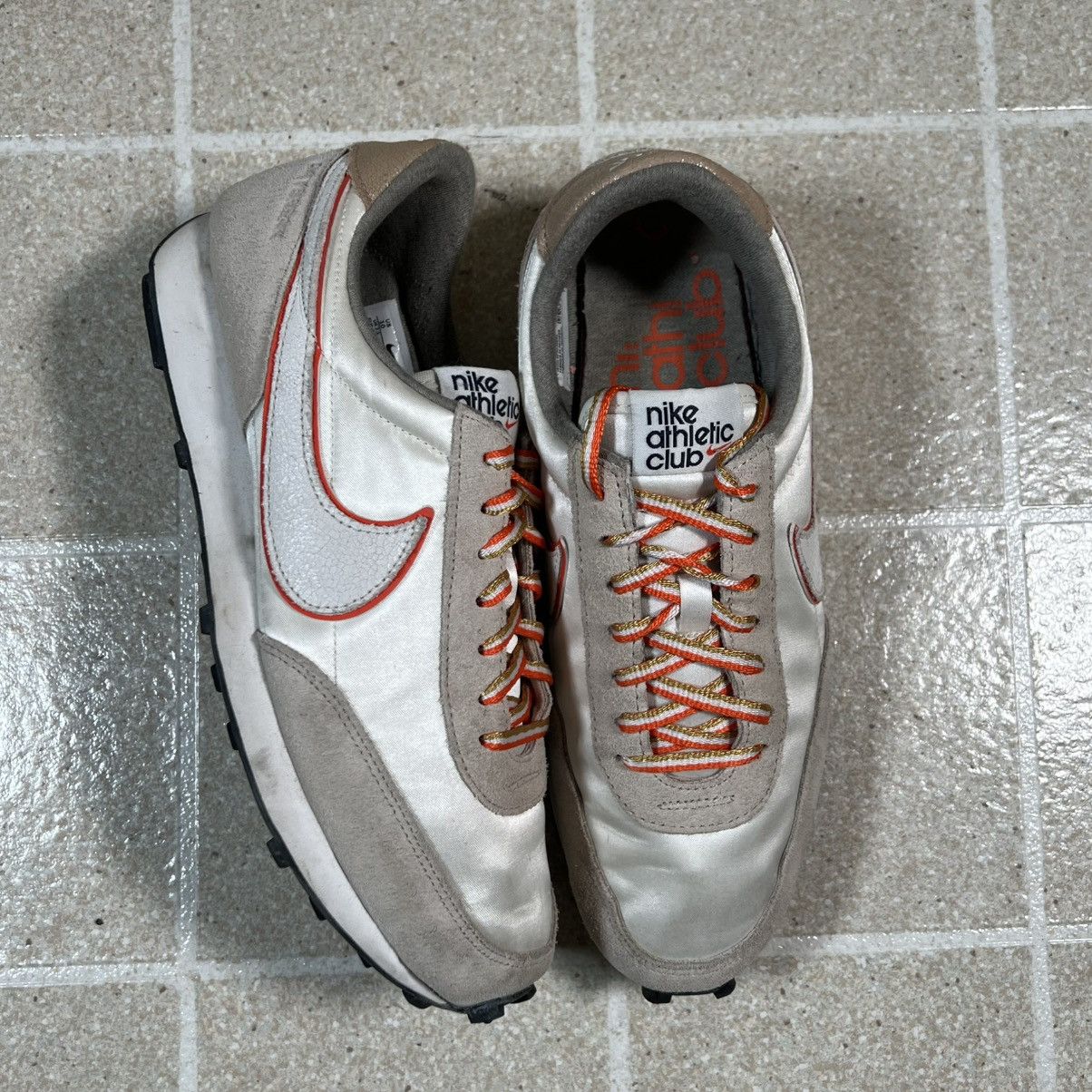 Nike Nike Daybreak-Type SE 'Sail Rush Orange' sz 10 / 8.5 MENS Size US 8.5 / EU 41-42 - 1 Thumbnail