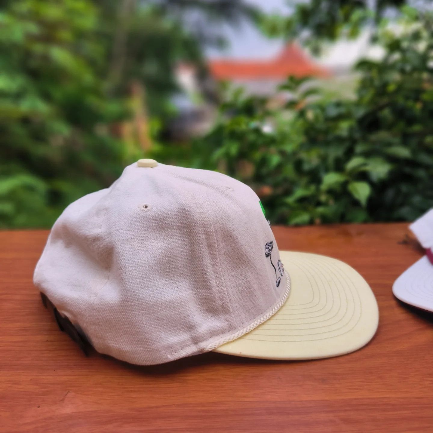 Warner Bros Vintage Marvin & Tazmanian Golf Hat USA Size ONE SIZE - 6 Thumbnail