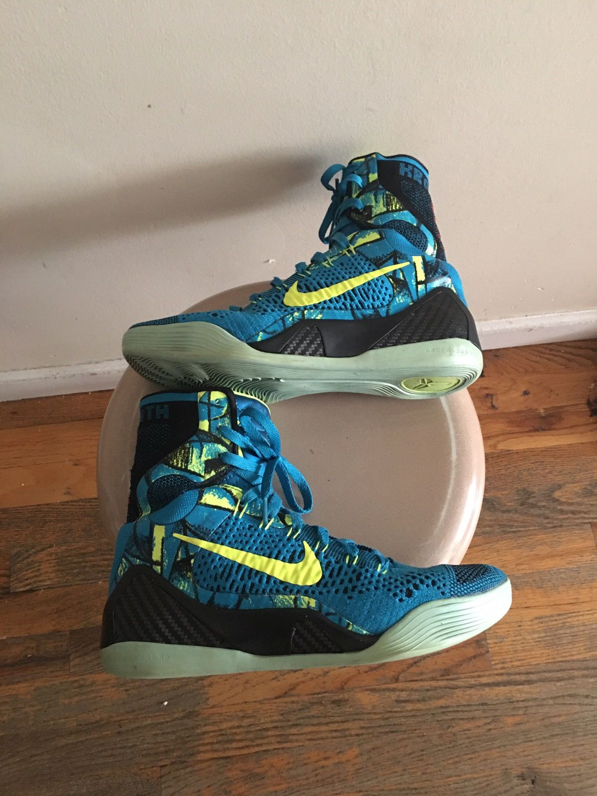 Nike Nike Kobe Elite 9 Size US 8.5 / EU 41-42 - 2 Thumbnail