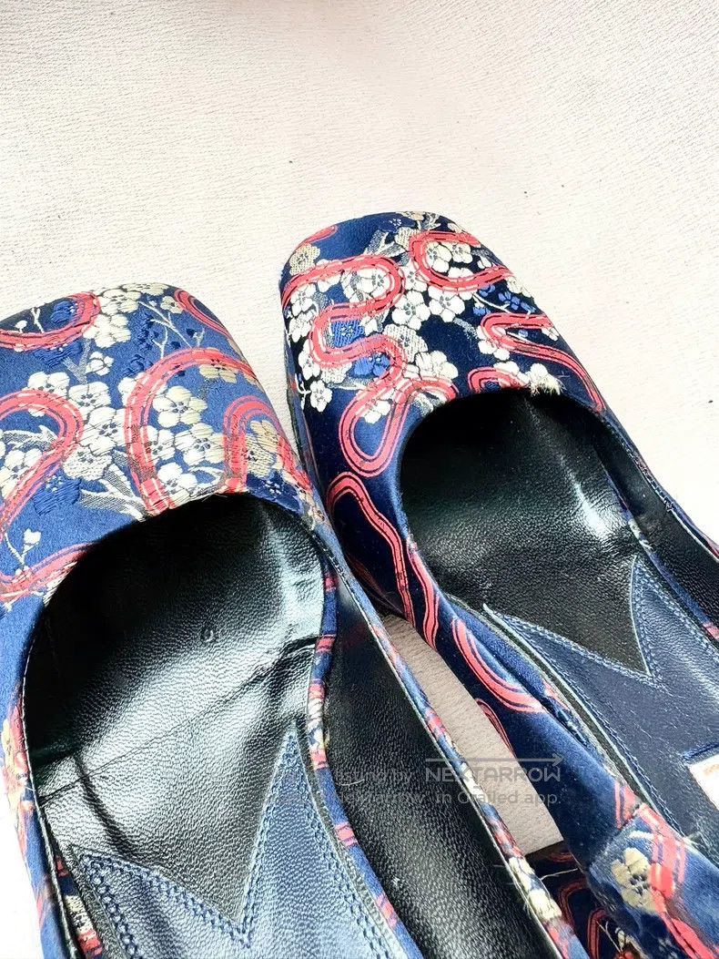 Vivienne Westwood Vivienne Westwood Blue silk floral square-toed high-heeled Size US 4.5 / IT 34.5 - 4 Thumbnail