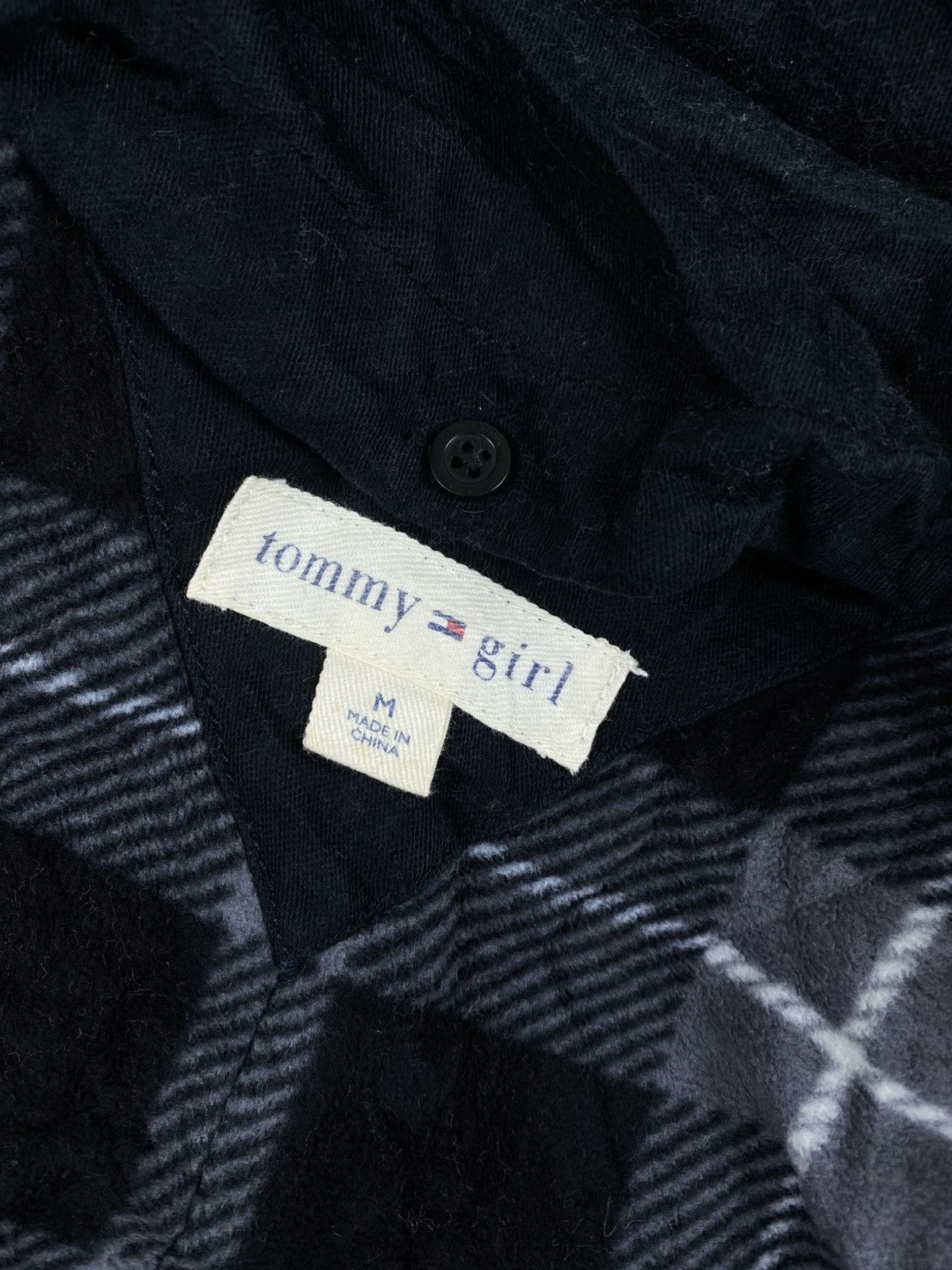 Tommy Hilfiger Vtg Tommy Hilfiger Faux Fur Multipocket With Belt Jacket Size US S / EU 44-46 / 1 - 11 Thumbnail