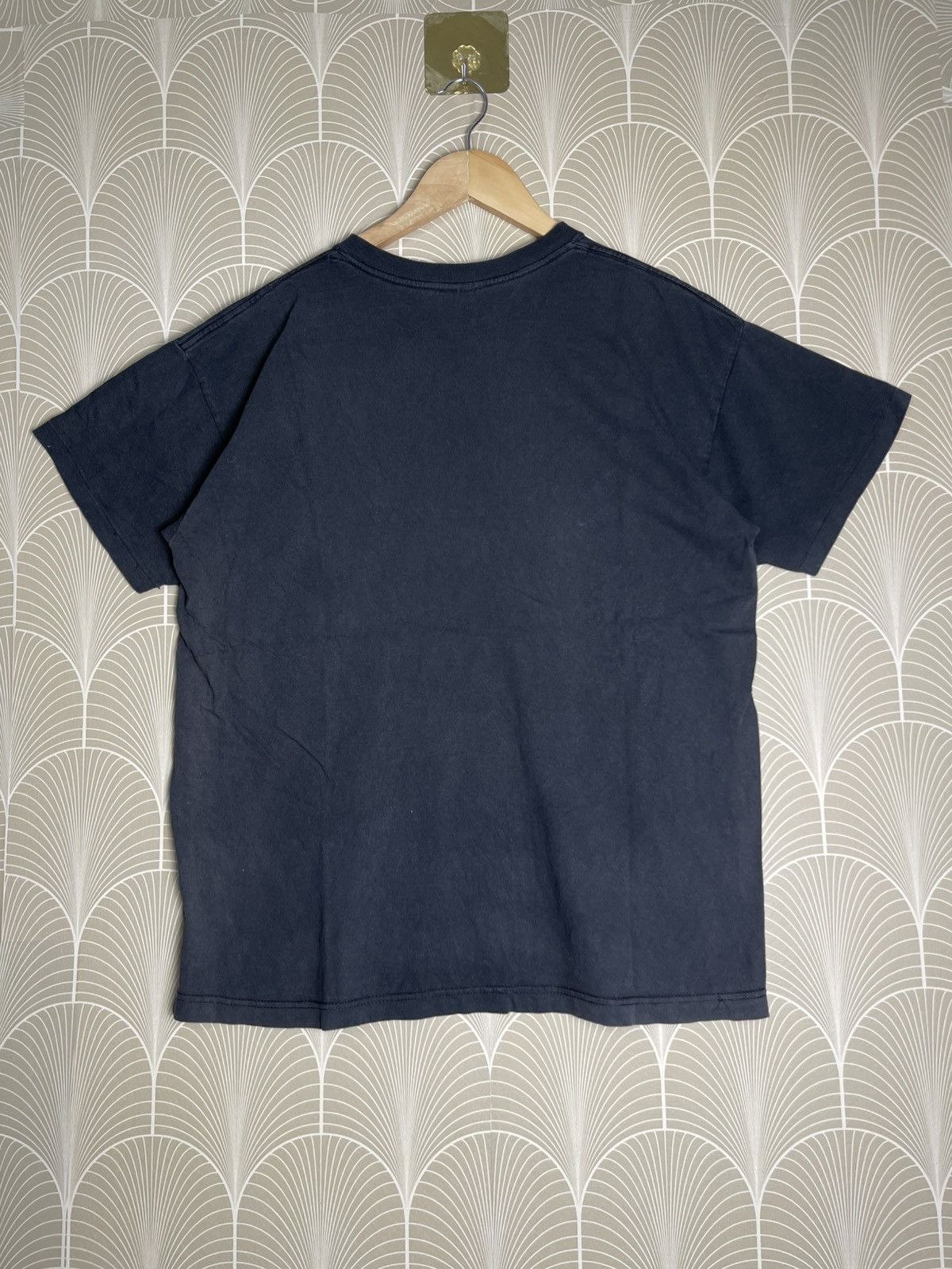 Armani Exchange × Vintage VINTAGE 90s ARMANI EXCHANGE CENTER LOGO TSHIRT SINGLE STITCH Size US L / EU 52-54 / 3 - 2 Thumbnail
