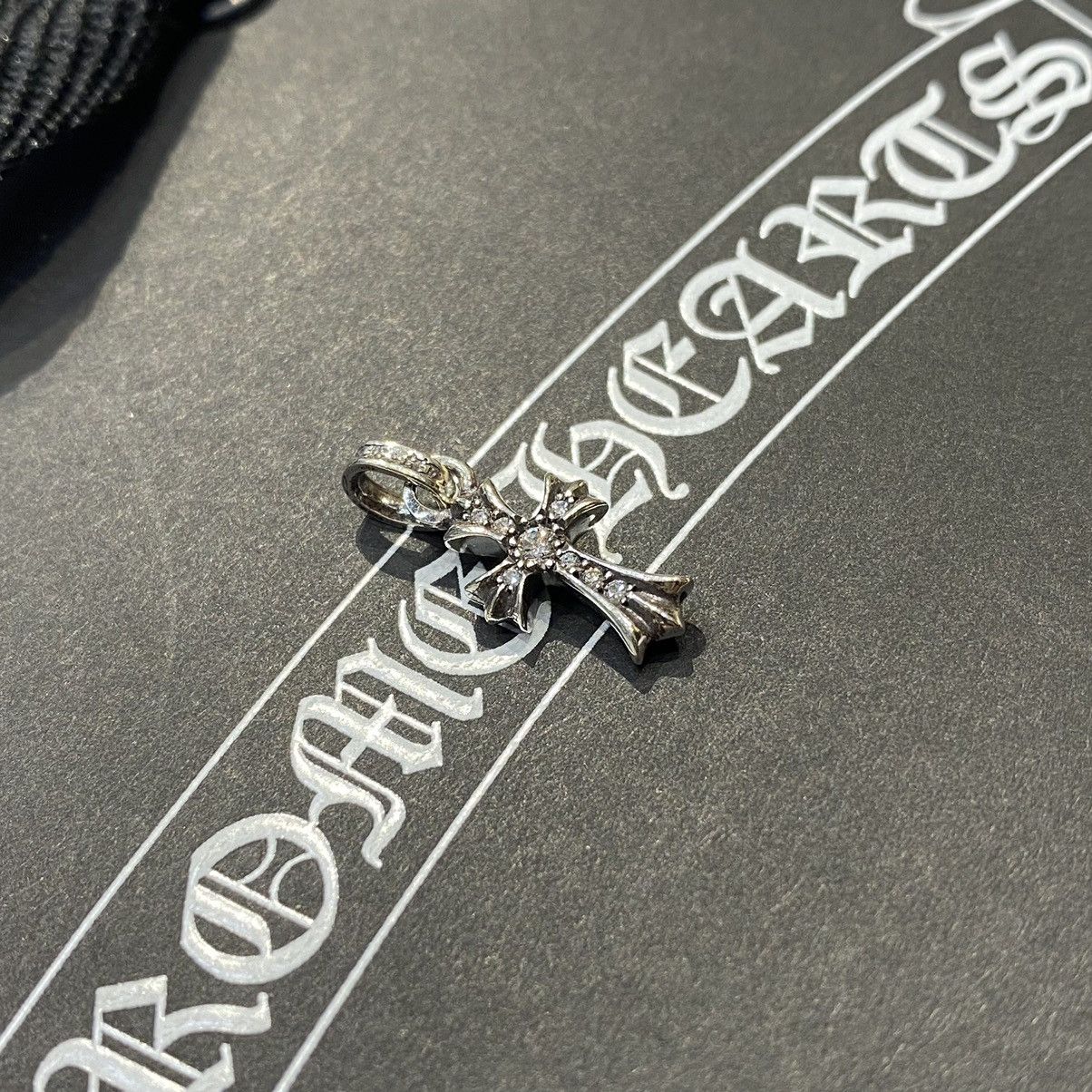 Chrome Hearts Chrome Hearts Cross baby fat sliver charm diamond Size ONE SIZE - 1 Thumbnail