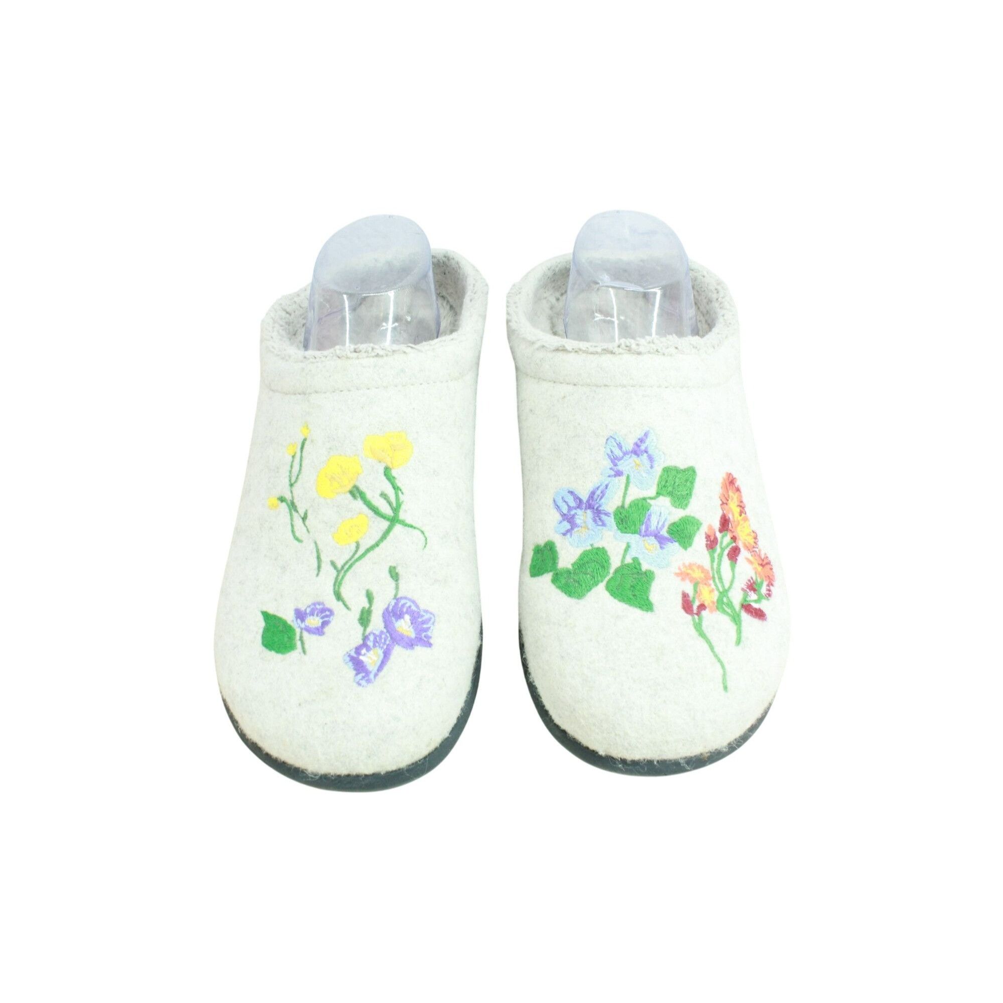 L.L. Bean LL Bean Wool Floral Motif Cozy Daybreak Slipper Scuffs Size US 11 / IT 41 - 1 Thumbnail