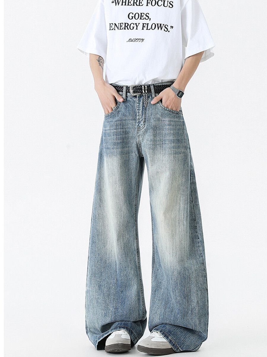 Japanese Brand Men's American-Style Washed Slub Denim Curved-Leg Jeans Size US 32 / EU 48 - 1 Thumbnail