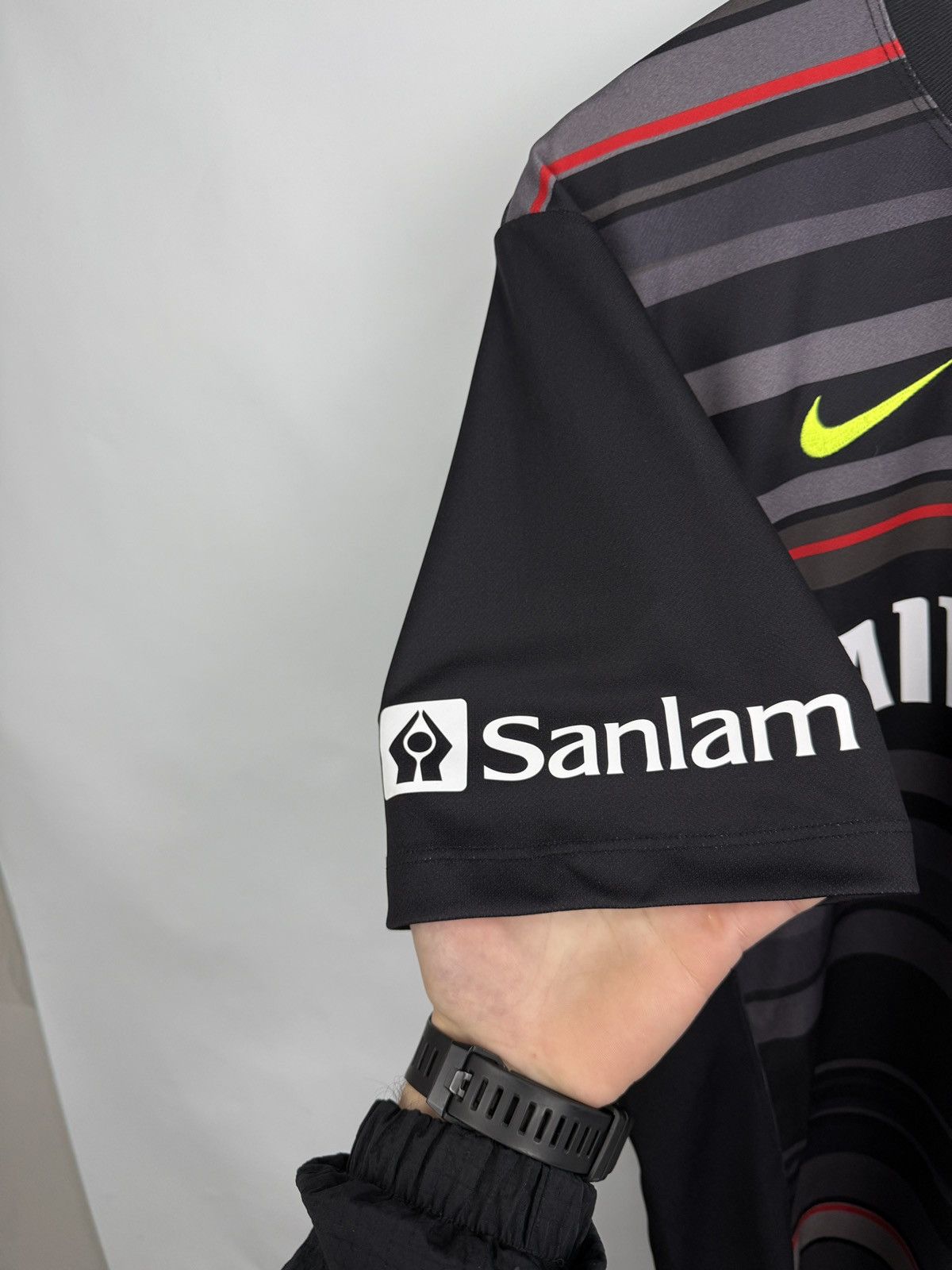 Nike 🇬🇧❗️NEW 2014 Nike Saracens Rugby Jersey Allianz CNBC Rare Size US M / EU 48-50 / 2 - 5 Thumbnail