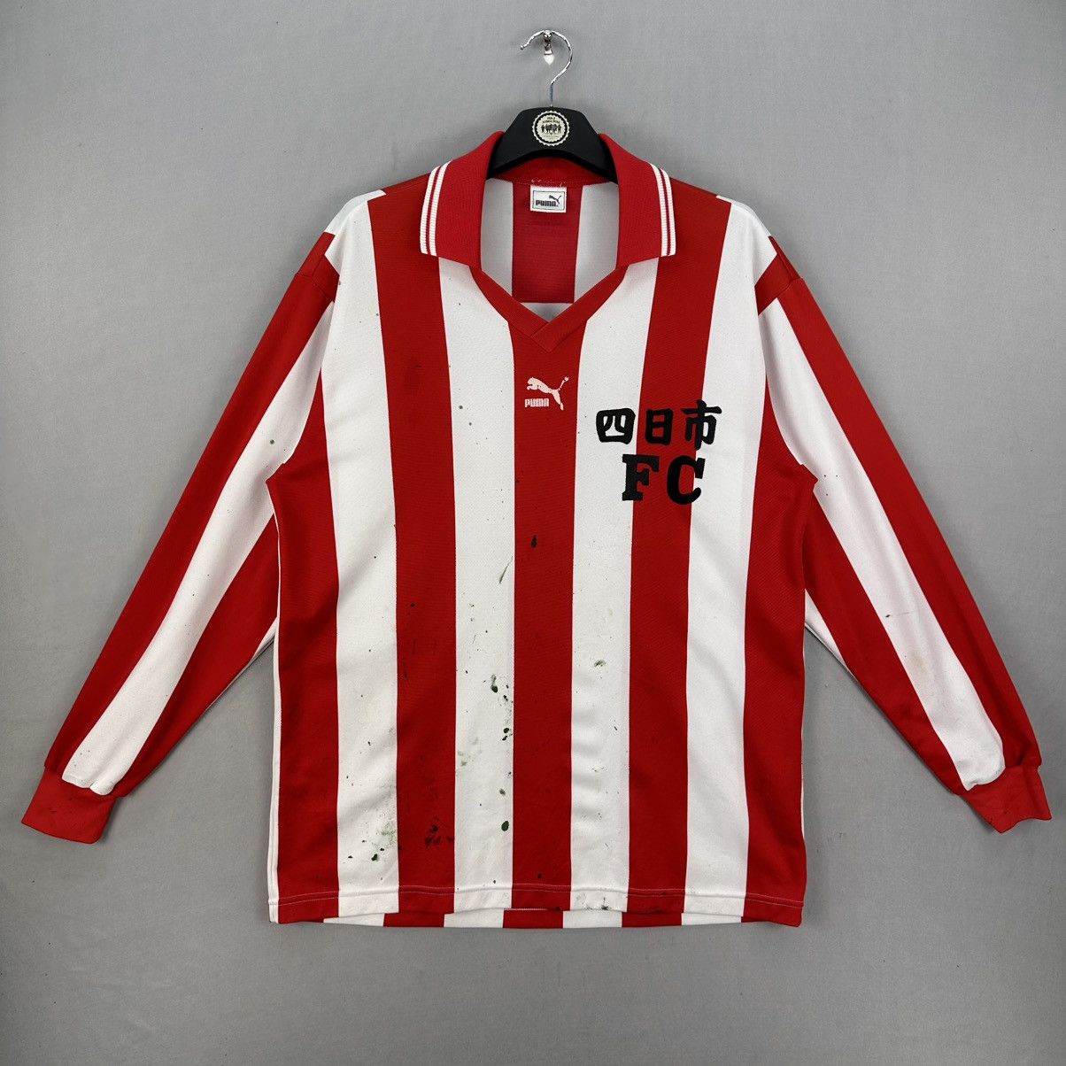 Puma Vintage Puma Jersey Number 77 Red Stripes V-Neck Collar Size US L / EU 52-54 / 3 - 1 Thumbnail
