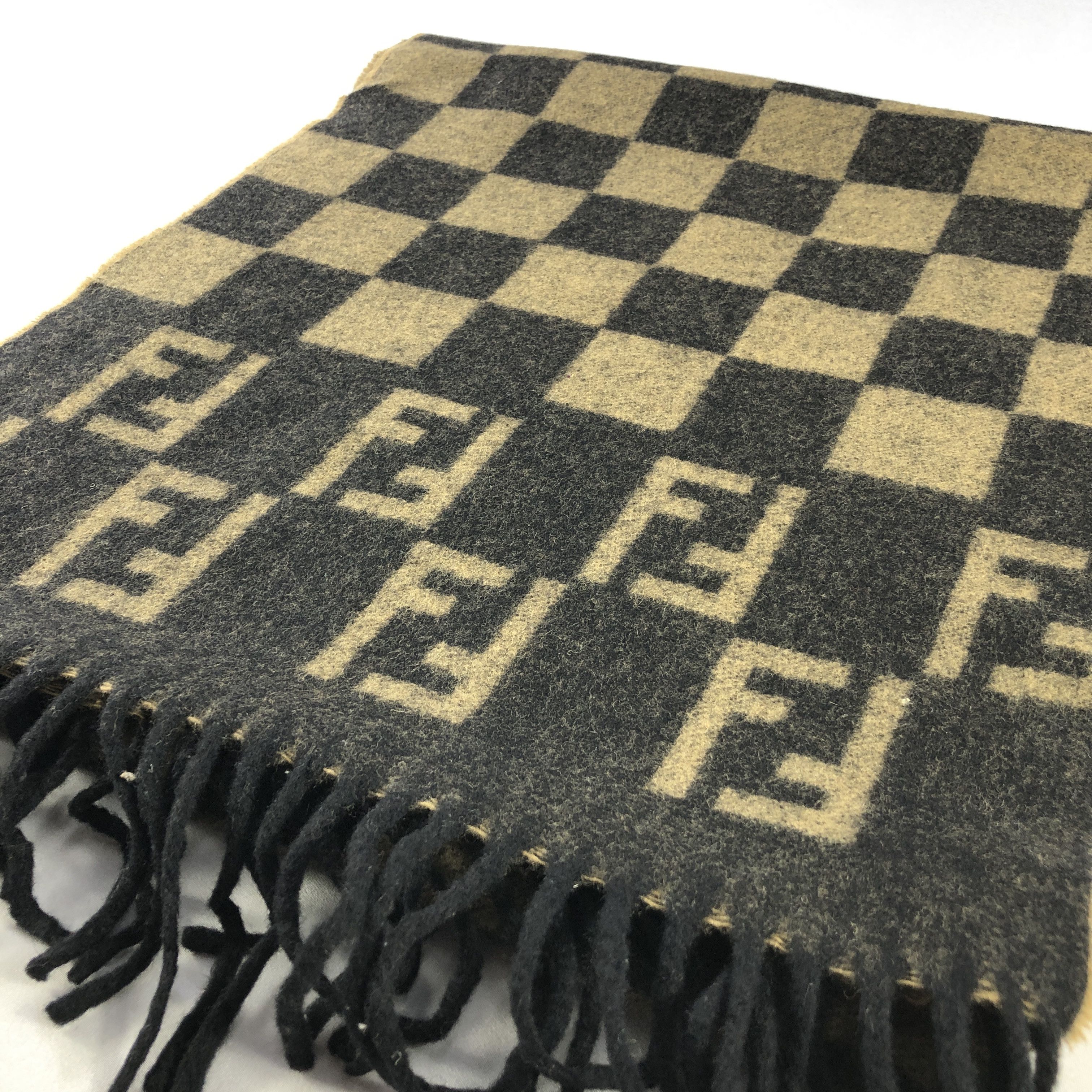 Fendi Fendi Monogram FF Wool Muffler Scarf Neck Wrap V2833 Size ONE SIZE - 4 Thumbnail