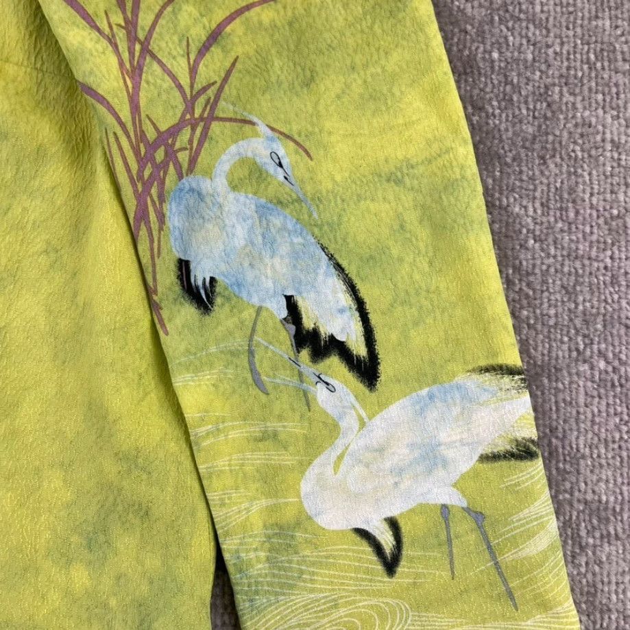Vintage CITRON Shirt Womens Medium Green Bird 100% Silk Tunic Top Button Up Santa Monica Dresswear Casual Workwear Size M / US 6-8 / IT 42-44 - 2 Thumbnail
