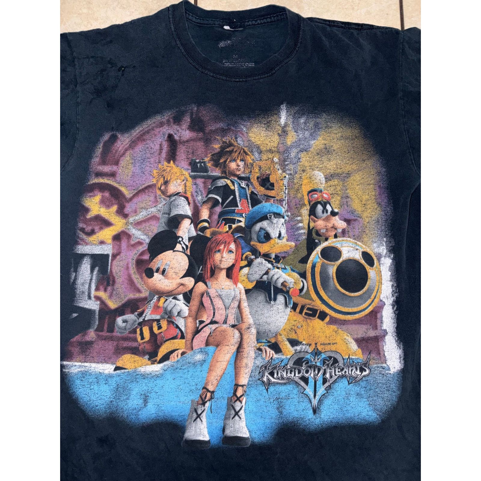 Disney Disney Kingdom Hearts size medium video game shirt Y2K Size US M / EU 48-50 / 2 - 2 Thumbnail