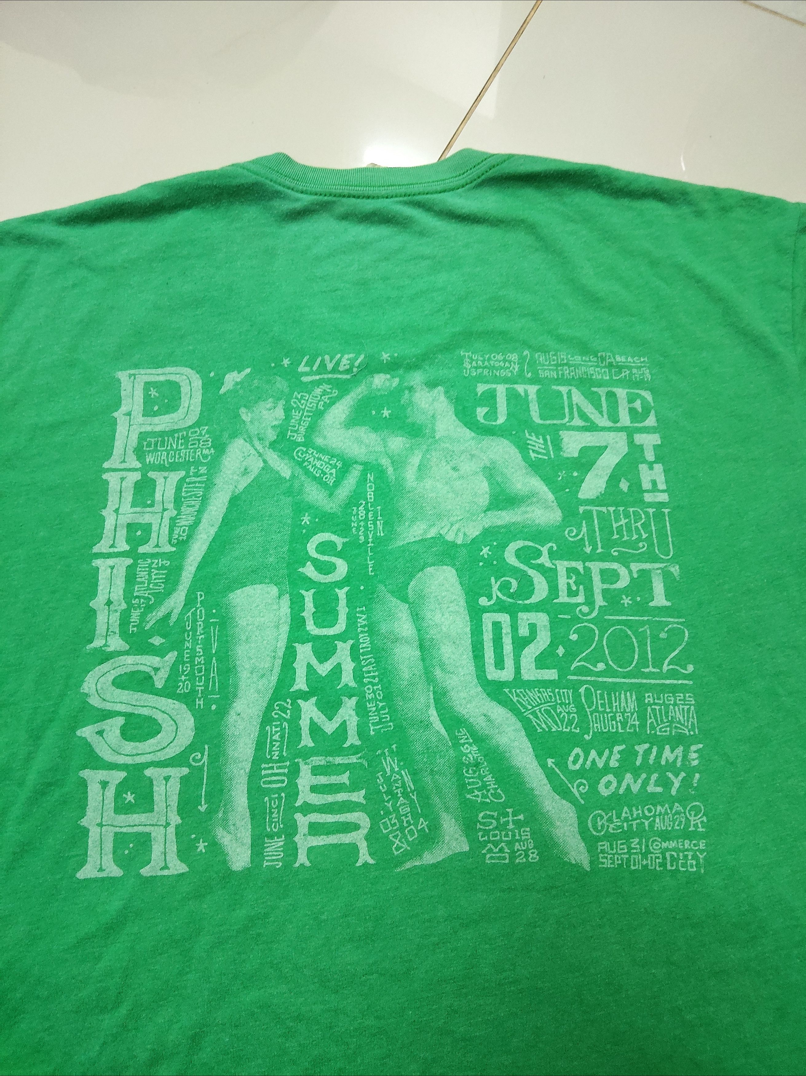 Band Tees PHISH band concert t shirt rare Size US M / EU 48-50 / 2 - 5 Thumbnail